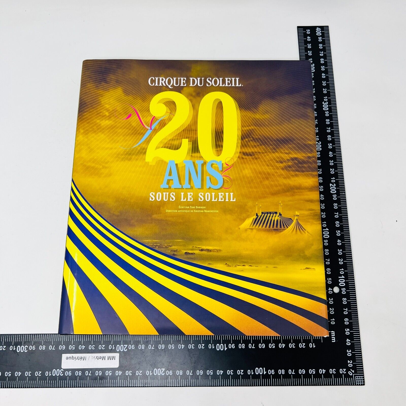 2002 Cirque du Soleil 20 Ans Sous le Soleil Livre HMH Français/French HC History