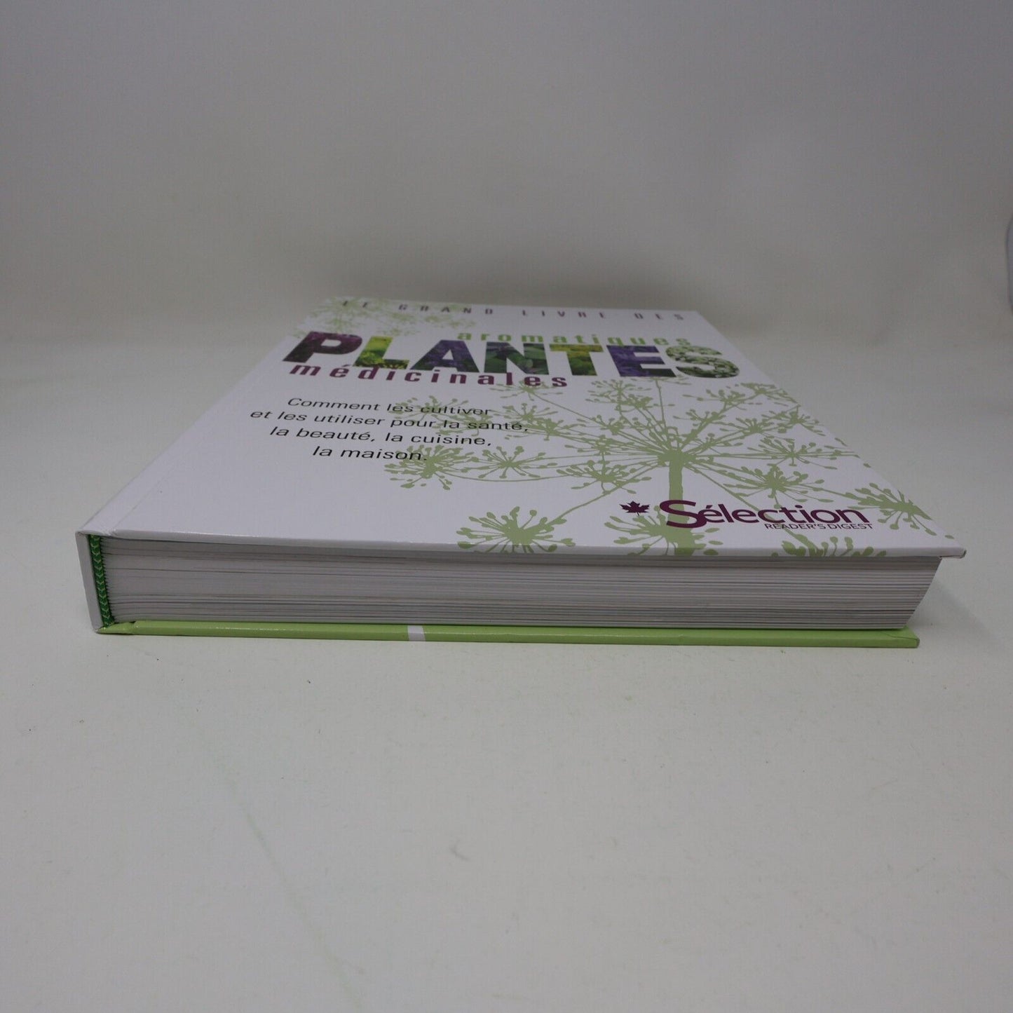 2011 Le Grand Livre des Plantes Aromatiques Médicinales Reader's Digest Cultiver
