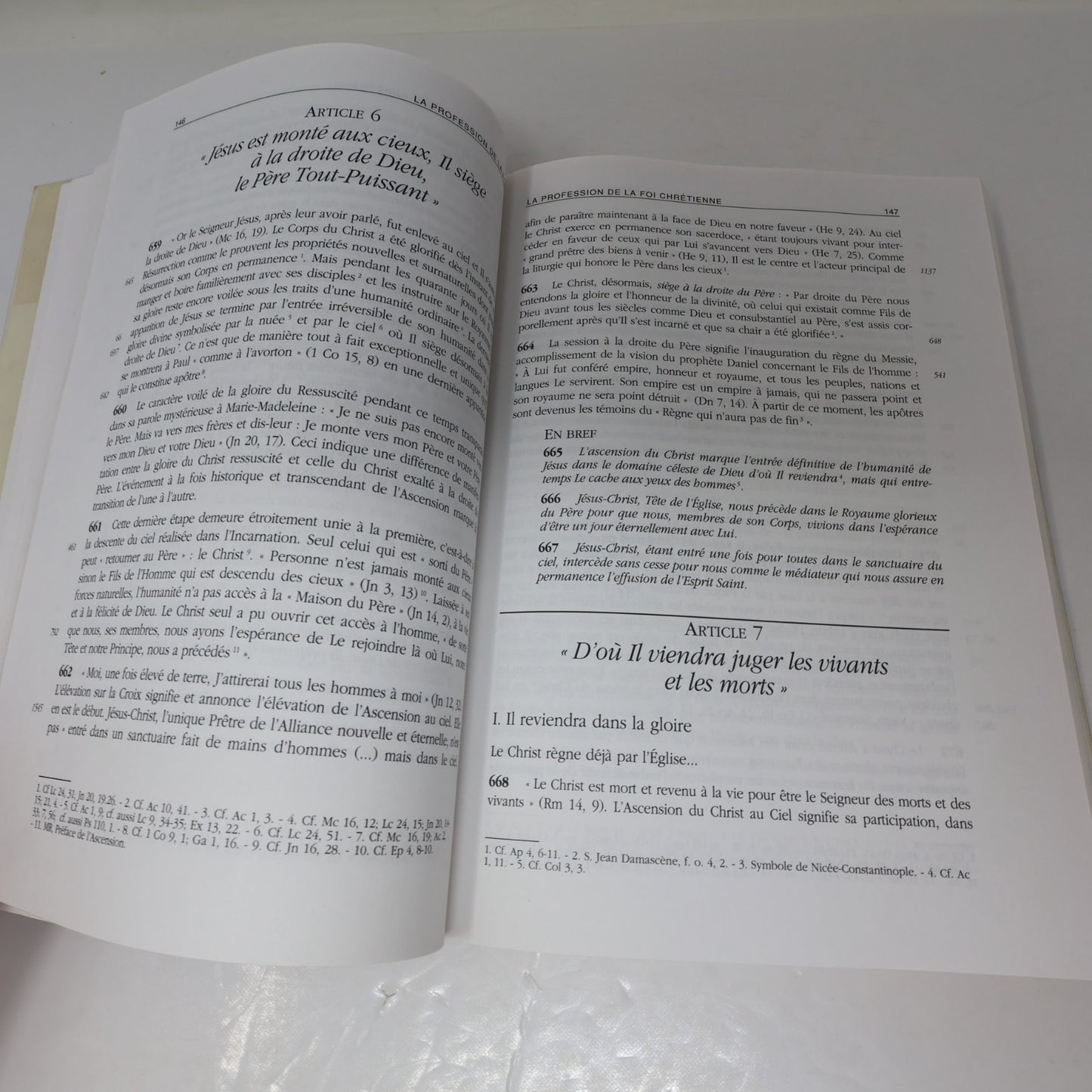 Catéchisme de l'Église Catholique Cecc 1993 PB Français French Religion Livre