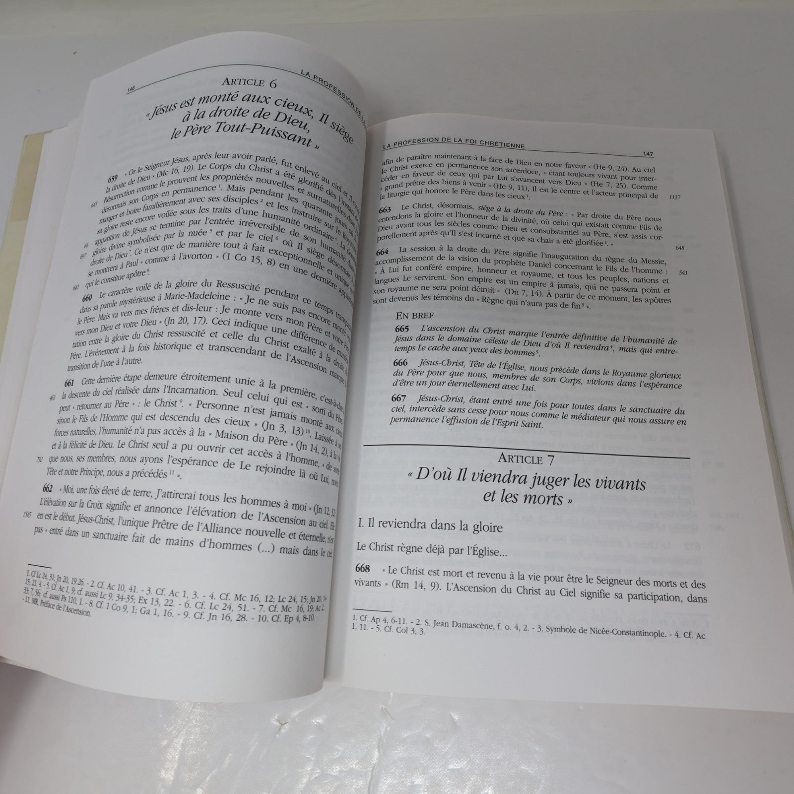 Catéchisme de l'Église Catholique Cecc 1993 PB Français French Religion Livre