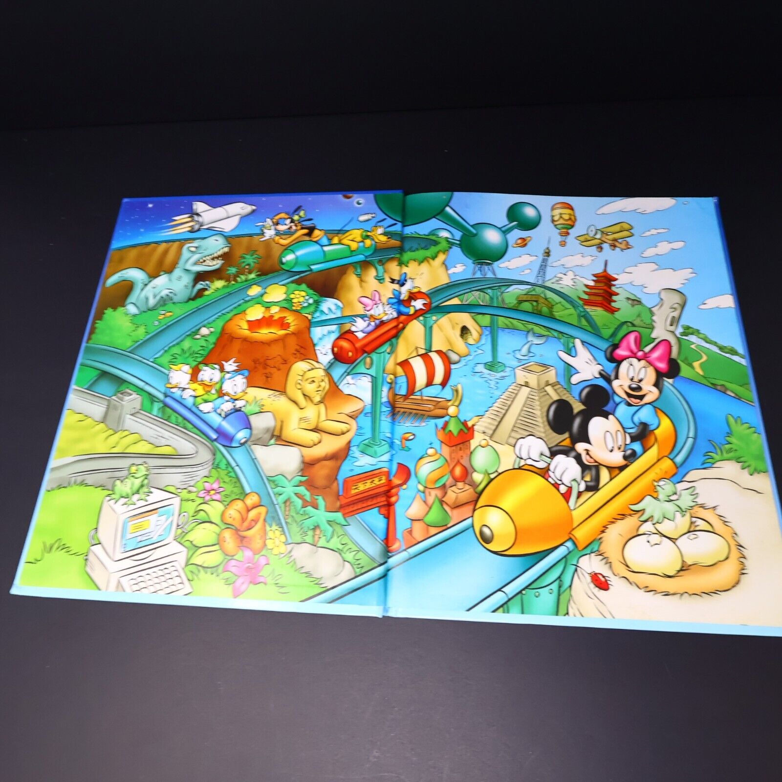 Lot 7 Livres Le Monde Merveilleux de la Connaissance Enfants Disney Français HC