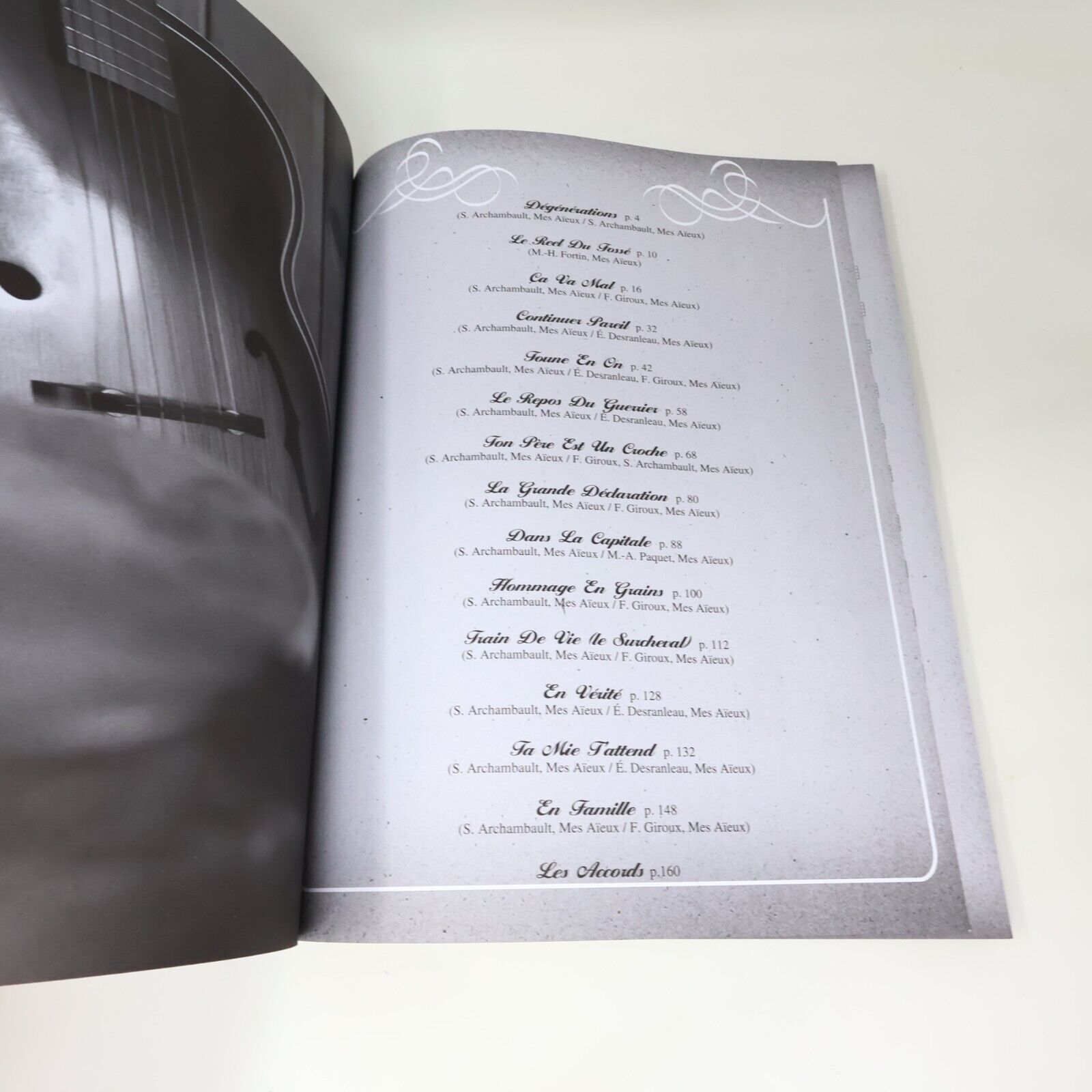 2007 En Famille Les Partitions Musicales de Mes Aïeux Dégénération Songbook PB