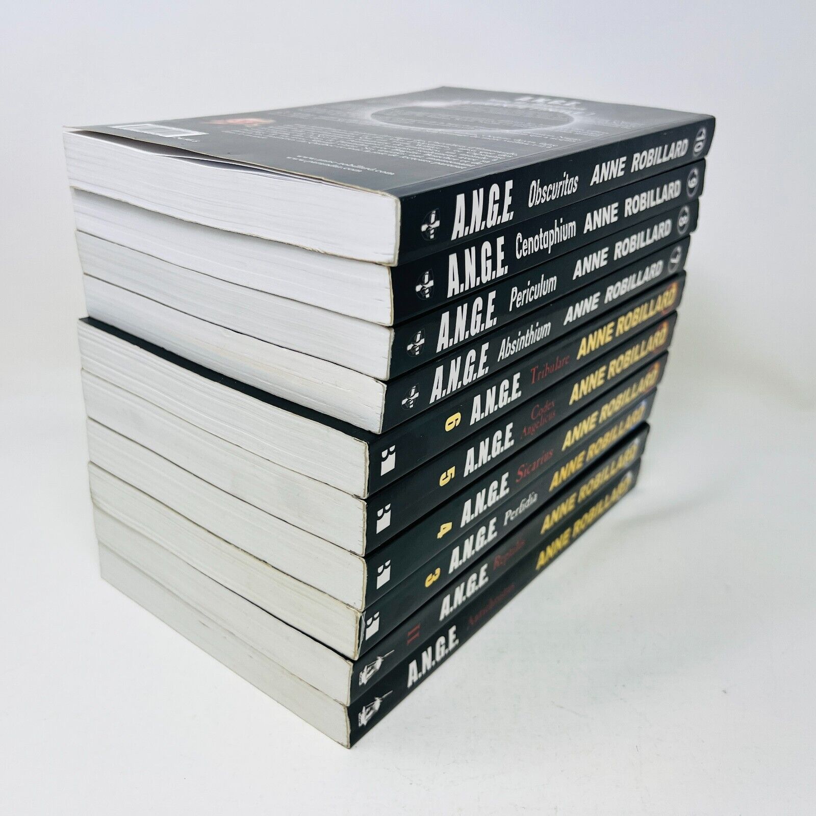 Lot de 10 Livres Ange A.N.G.E #1-10 Anne Robillard Série Complète Antichristus