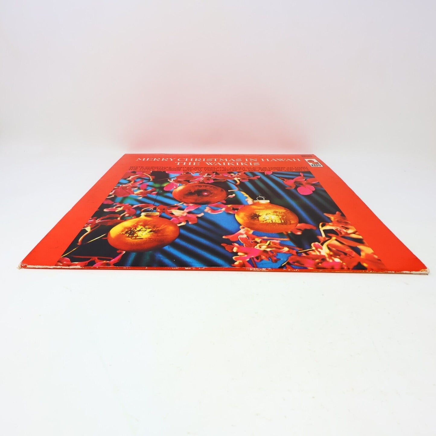 Merry Christmas in Hawaii the Waikikis by Kapp Records 33rpm LP Record KS-3444