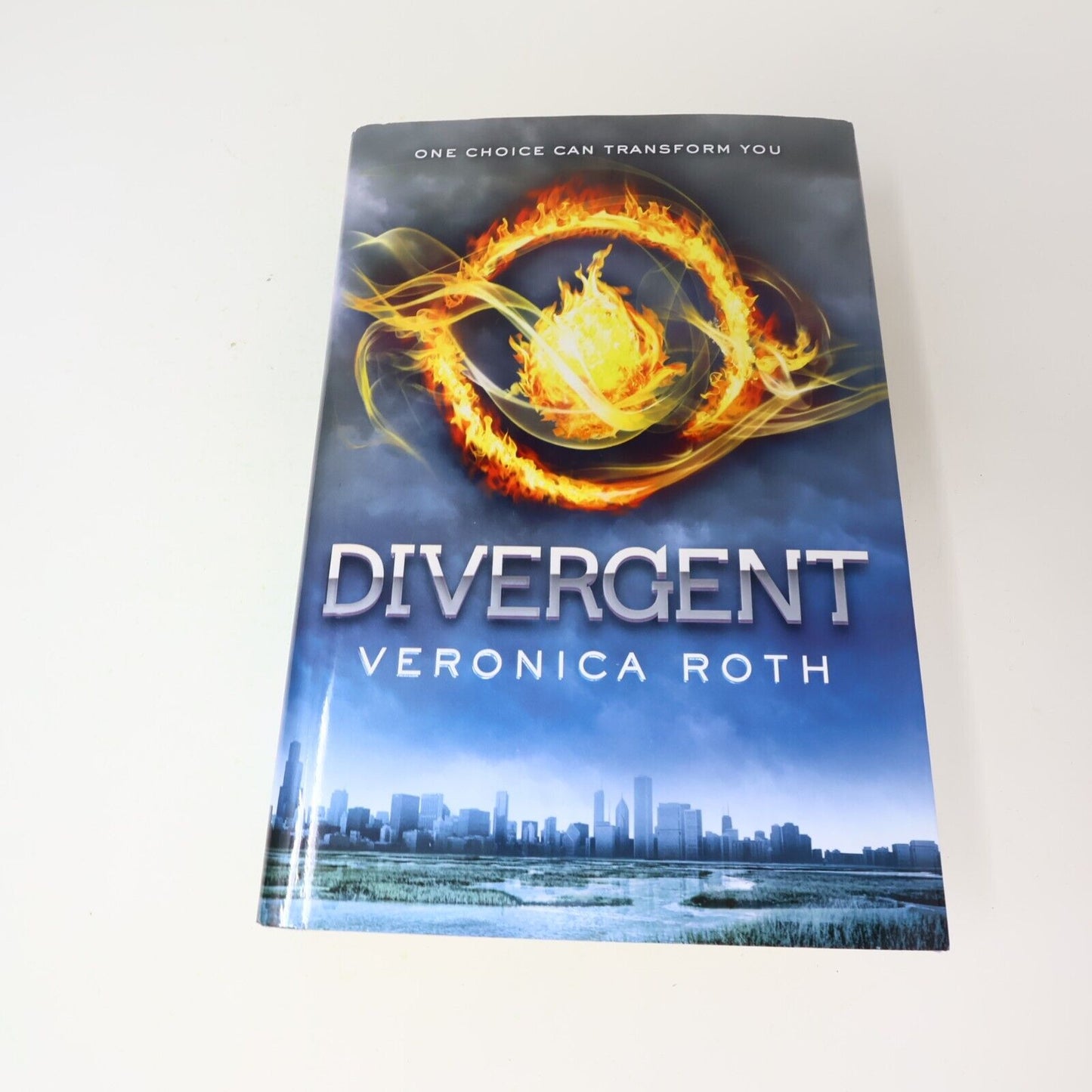 The Divergent Series #1-2-3 Boxset Veronica Roth Science-Fiction Allegiant Lot