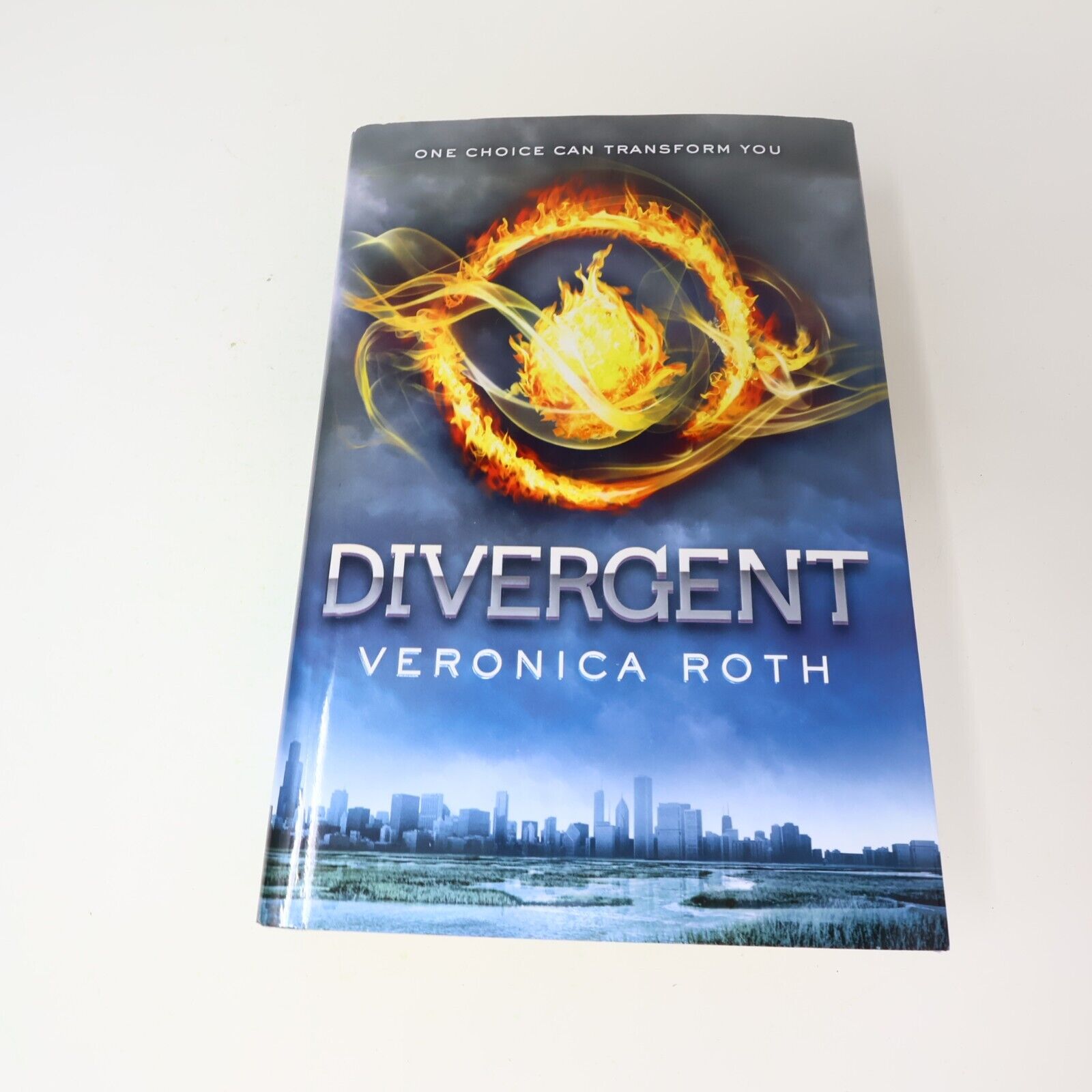 The Divergent Series #1-2-3 Boxset Veronica Roth Science-Fiction Allegiant Lot