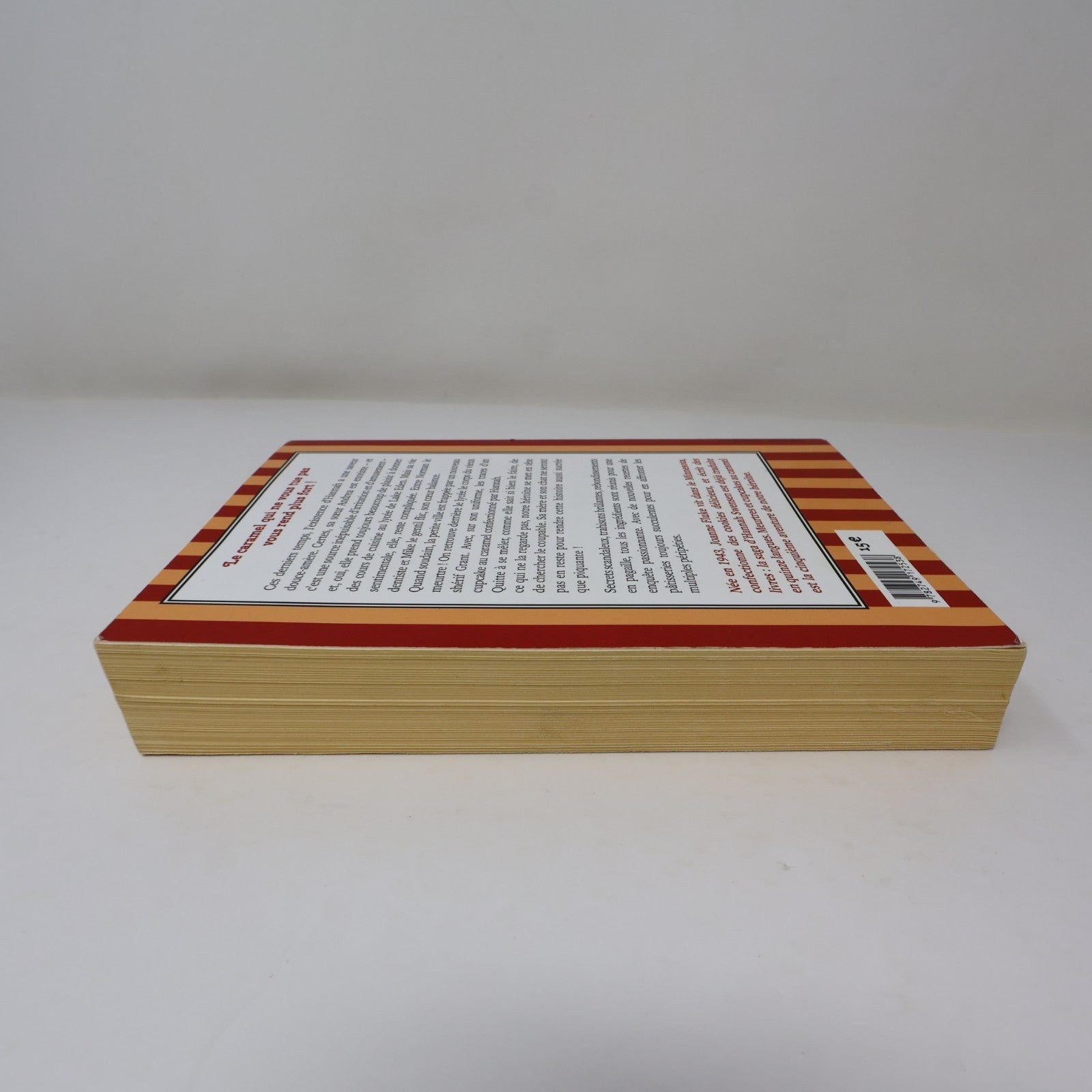 Meurtres et Cupcakes au Caramel Joanne Fluke Cherche Midi 2022 PB Français Livre