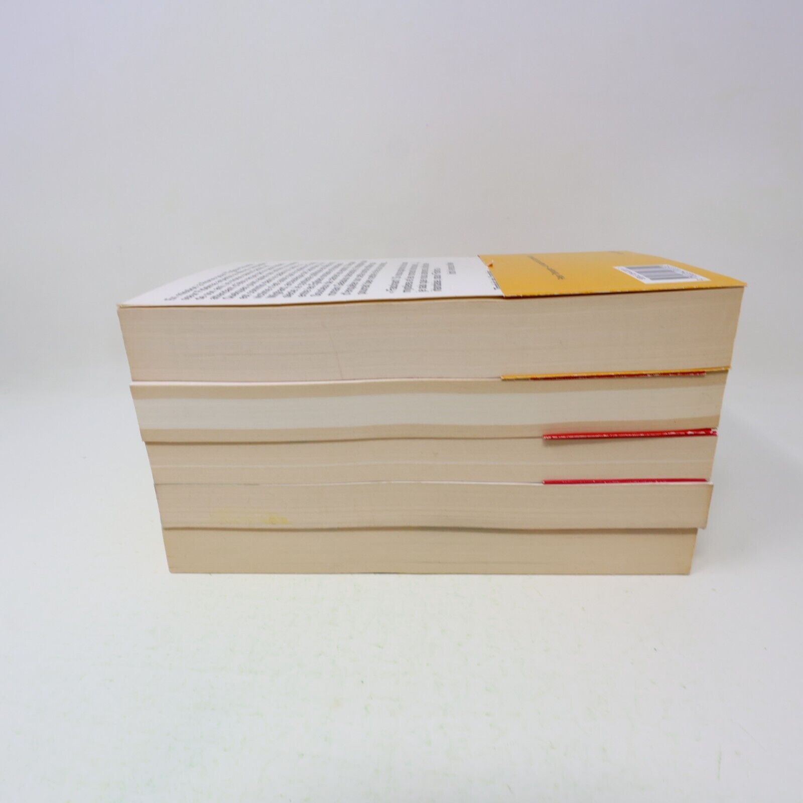 Alexander Mccall Smith Arthur Upfield Peter Tremayne Roman Policier Lot 5 10/18