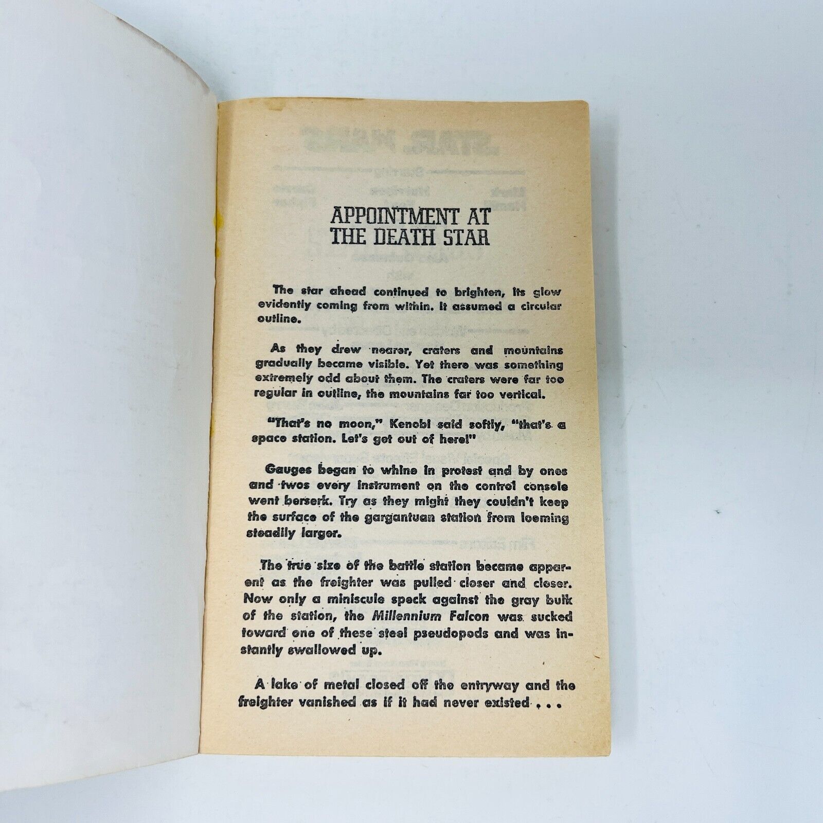 1977 Star Wars by George Lucas Mass Market Paperback Book 6th Print Movie Tie-in