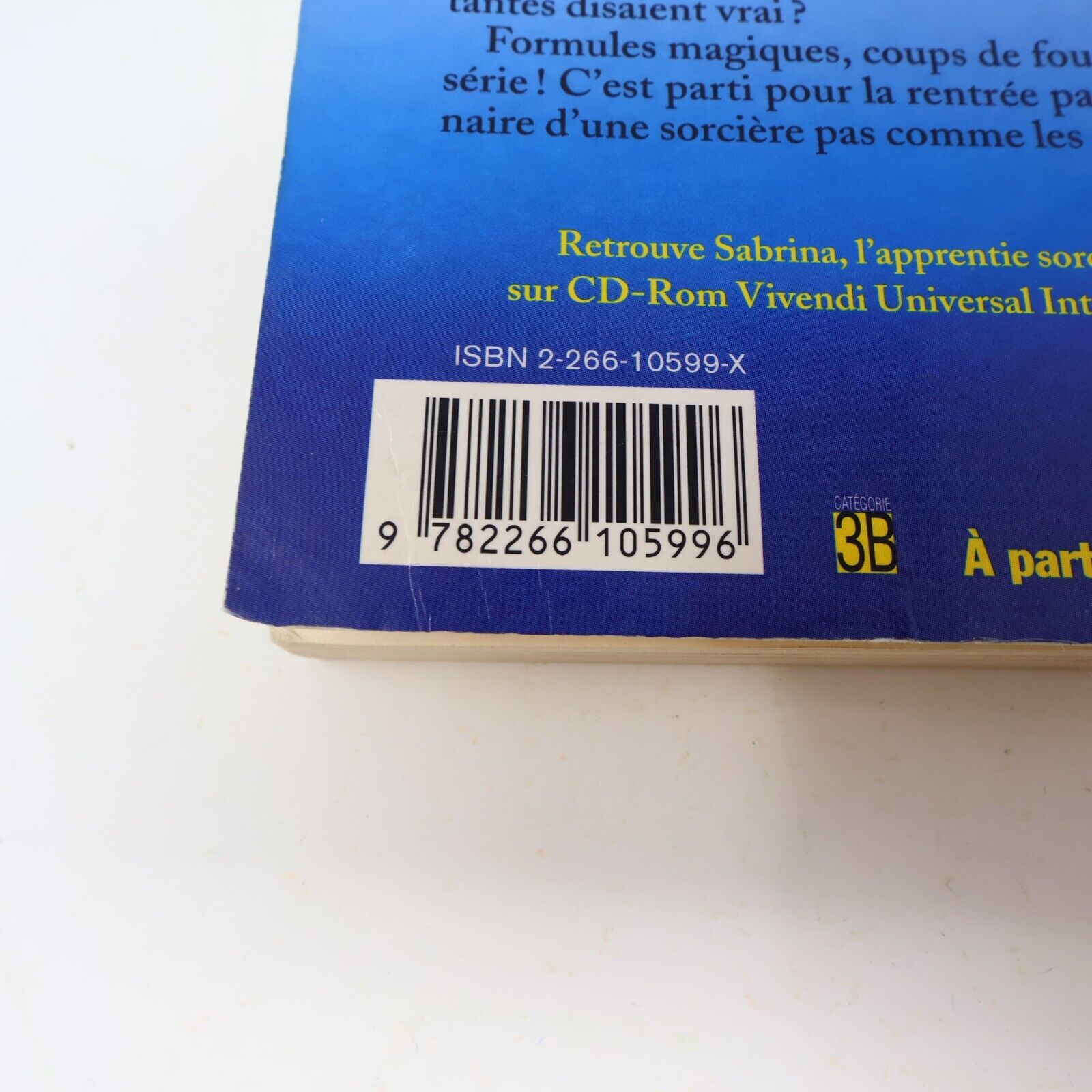 Sabrina l'Apprentie Sorcière #1-17 19-27 29-33 Lot 31 Livres Français French PB