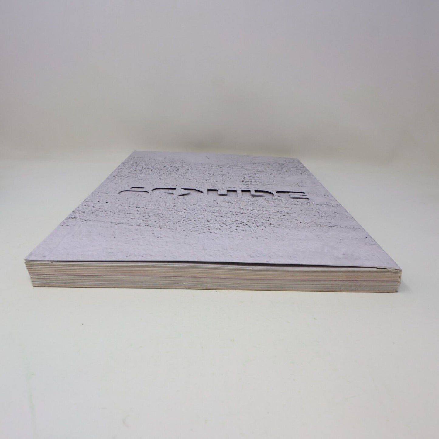Exposition the Art of Banksy Tansel Baybara Français French Paperback Catalogue