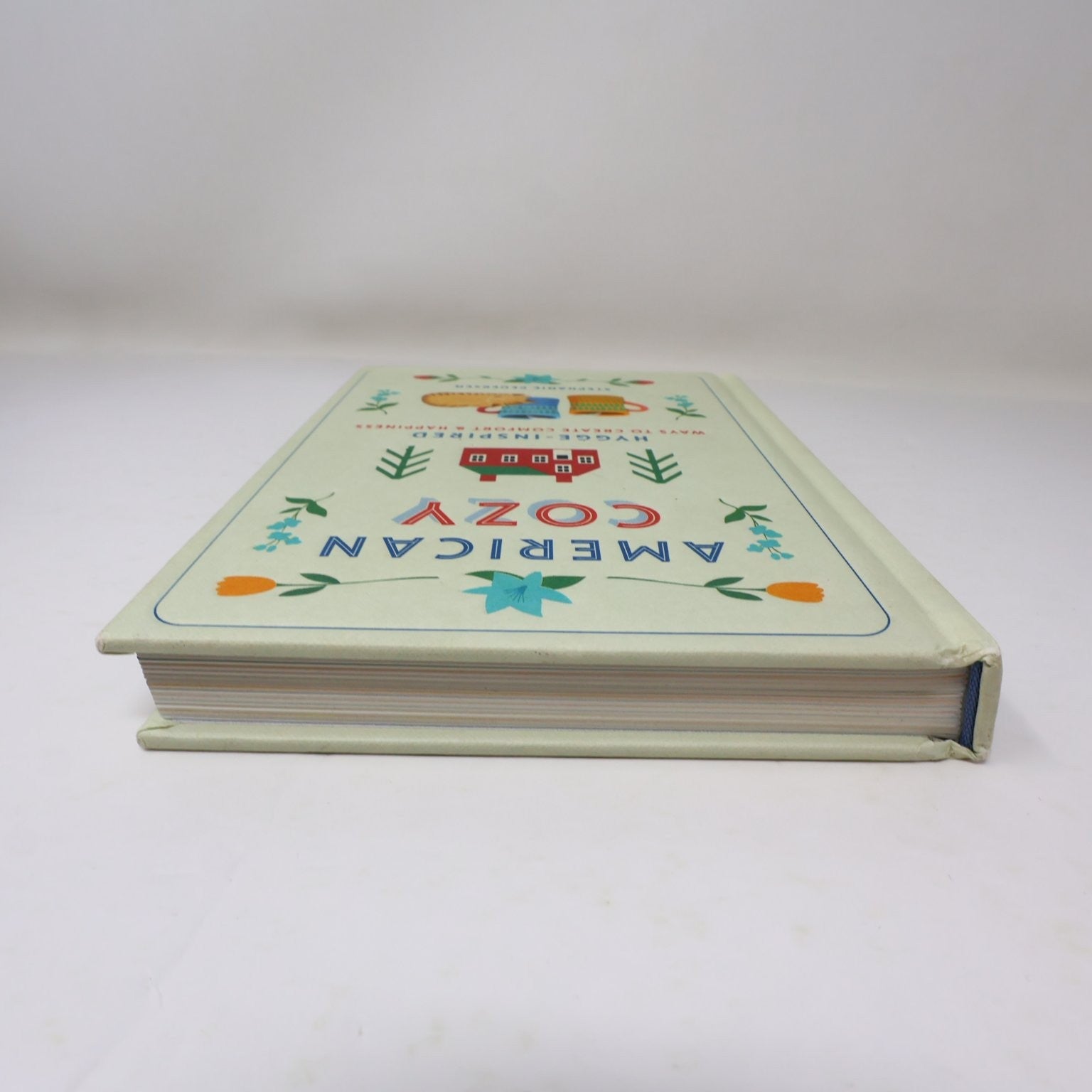 American Cozy Stephanie Pedersen 2018 Hardcover Hygge Comfort Happiness Sterling