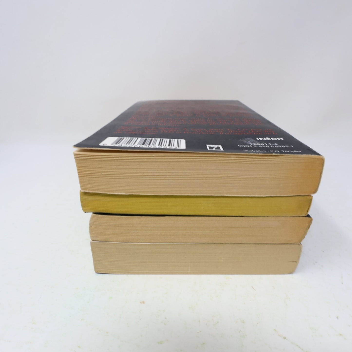 Dean Koontz Lot 4 Livres Yeux des Ténébres/Lune Froide/Nuit des Cafards Français