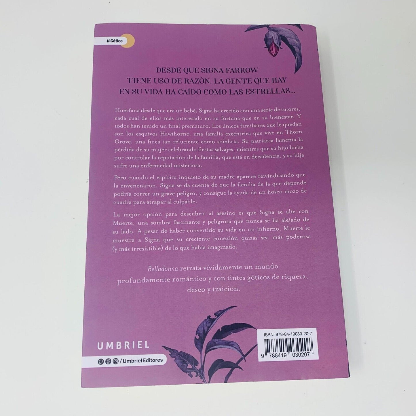 2023 Belladonna Umbriel Paperback Book by Adalyn Grace in Spanish Libro Español