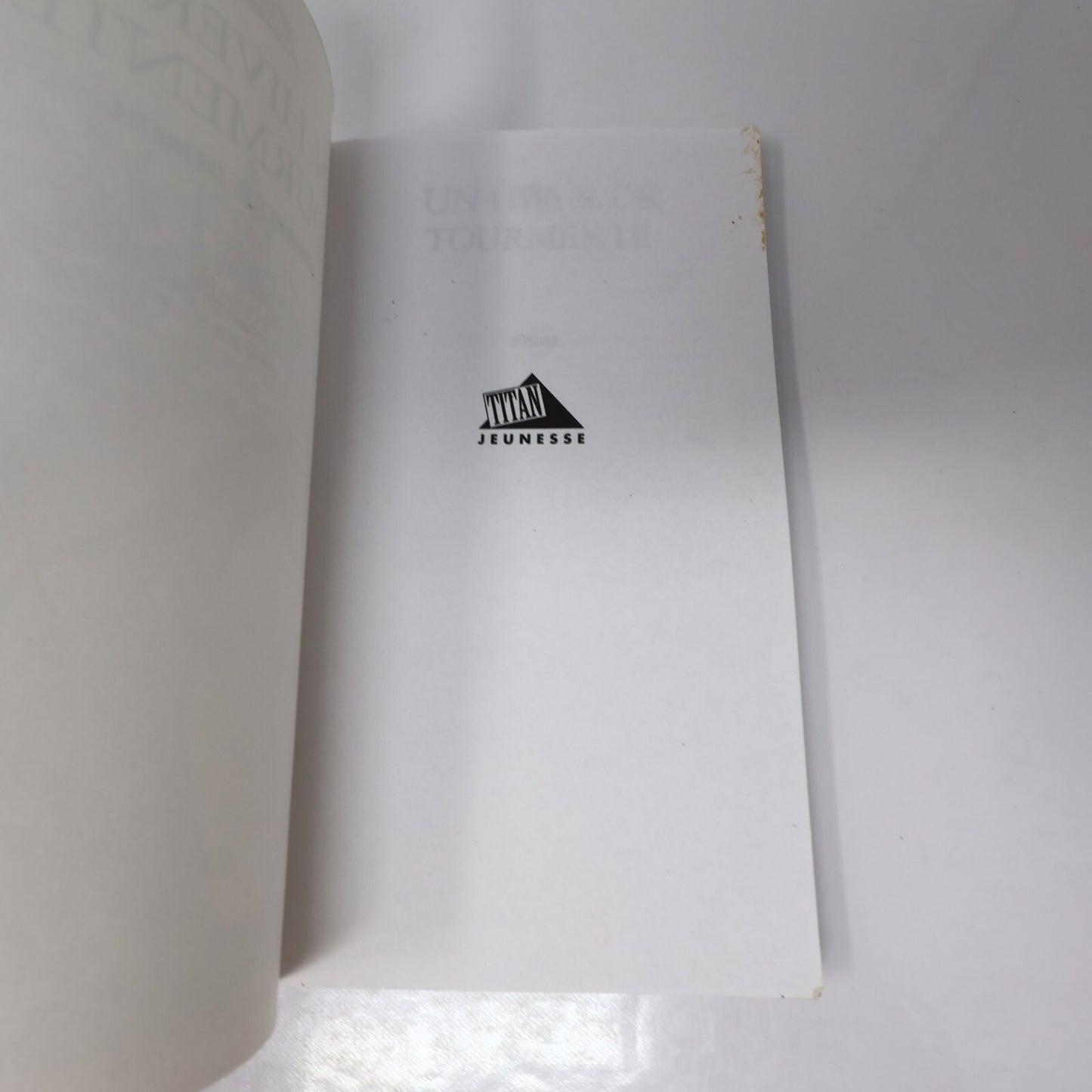 Titan Lot 19 Livres Cassiopée/Chambre d'Éden/Marie Tempête/Julie Jeunes Adultes
