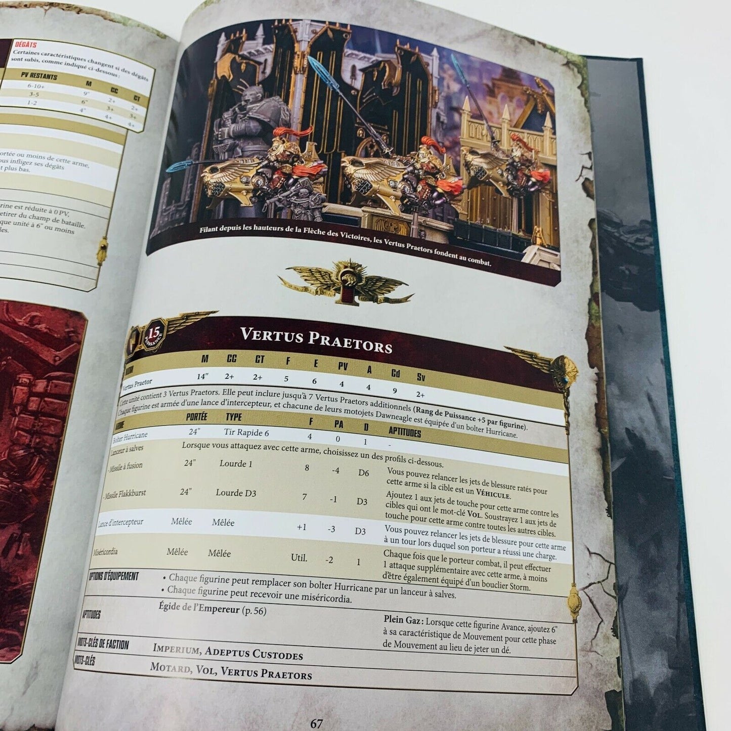 2018 Warhammer 40,000 Codex Adeptus Custodes Games Workshop Livre Français 40k