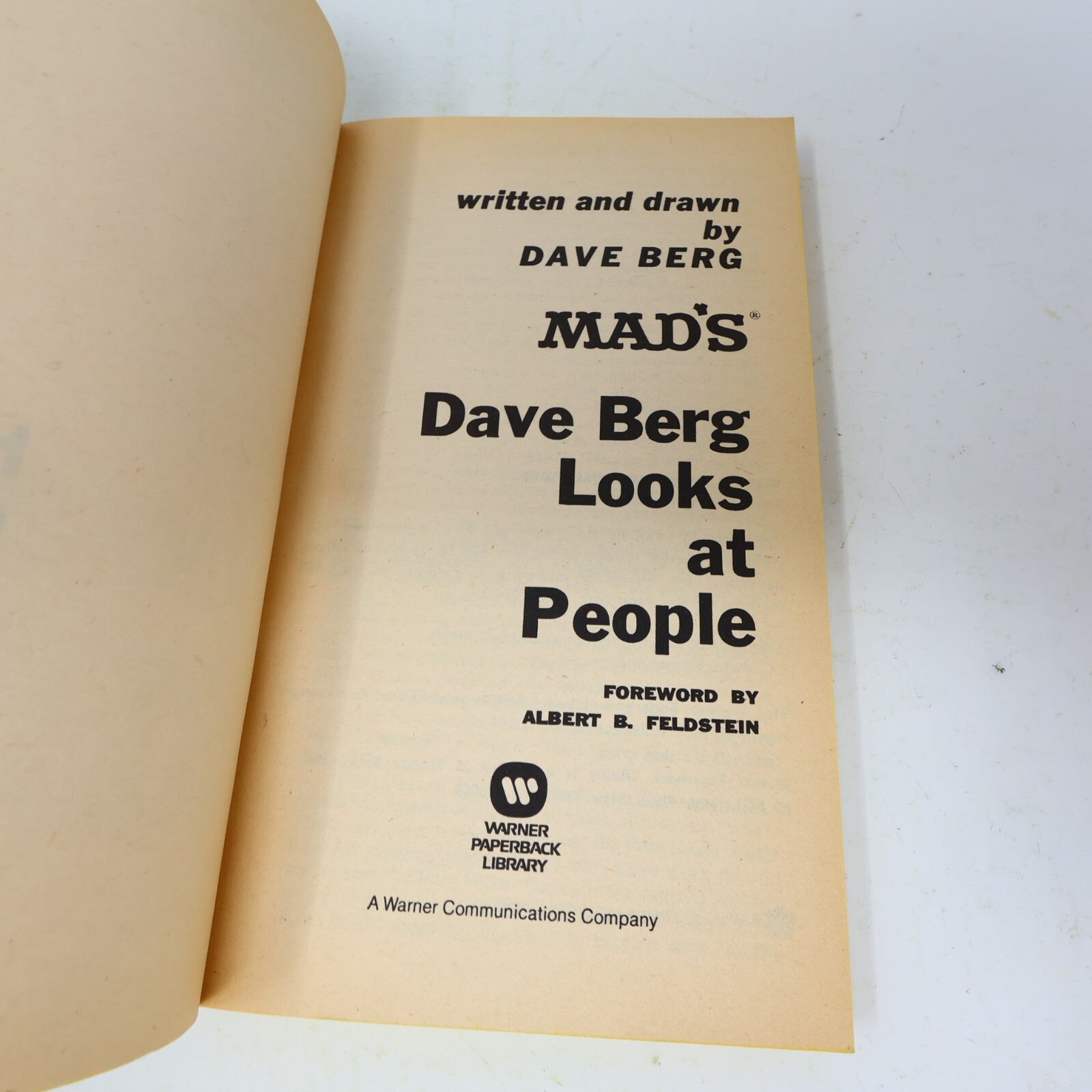 1973 Mad's Looks At People Dave Berg Warner Humor Comics 1st Print Paperback 70s