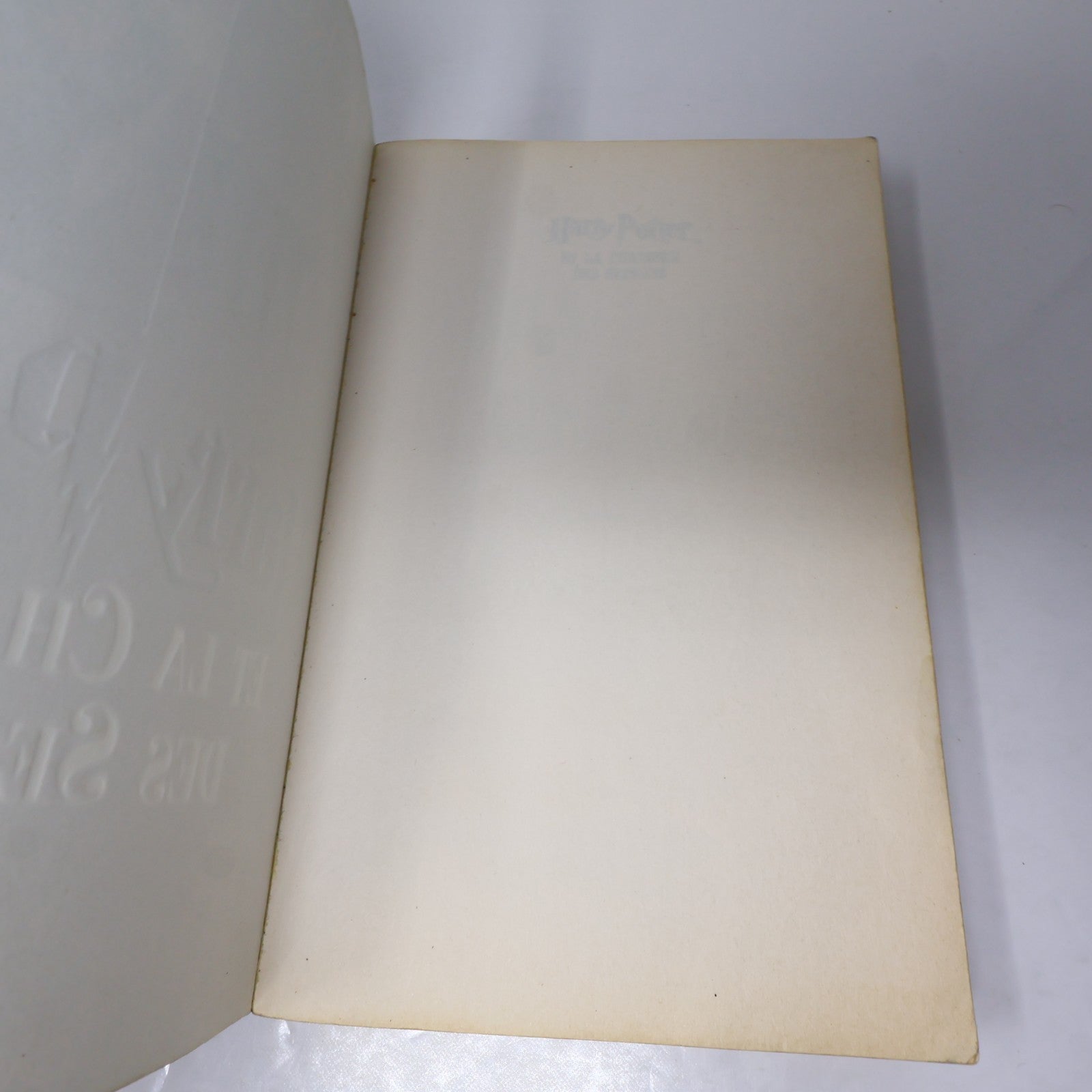 Harry Potter et la Chambre des Secrets J.K. Rowling 2001 PB Grand Format Livre