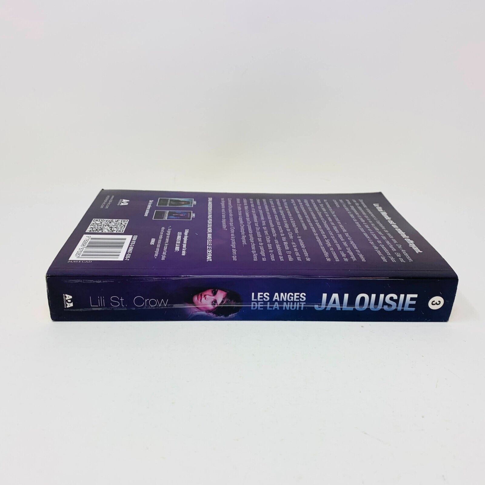 2012 Jalousie Série Les Anges de la Nuit Livre Ada Lili St. Crow Français French