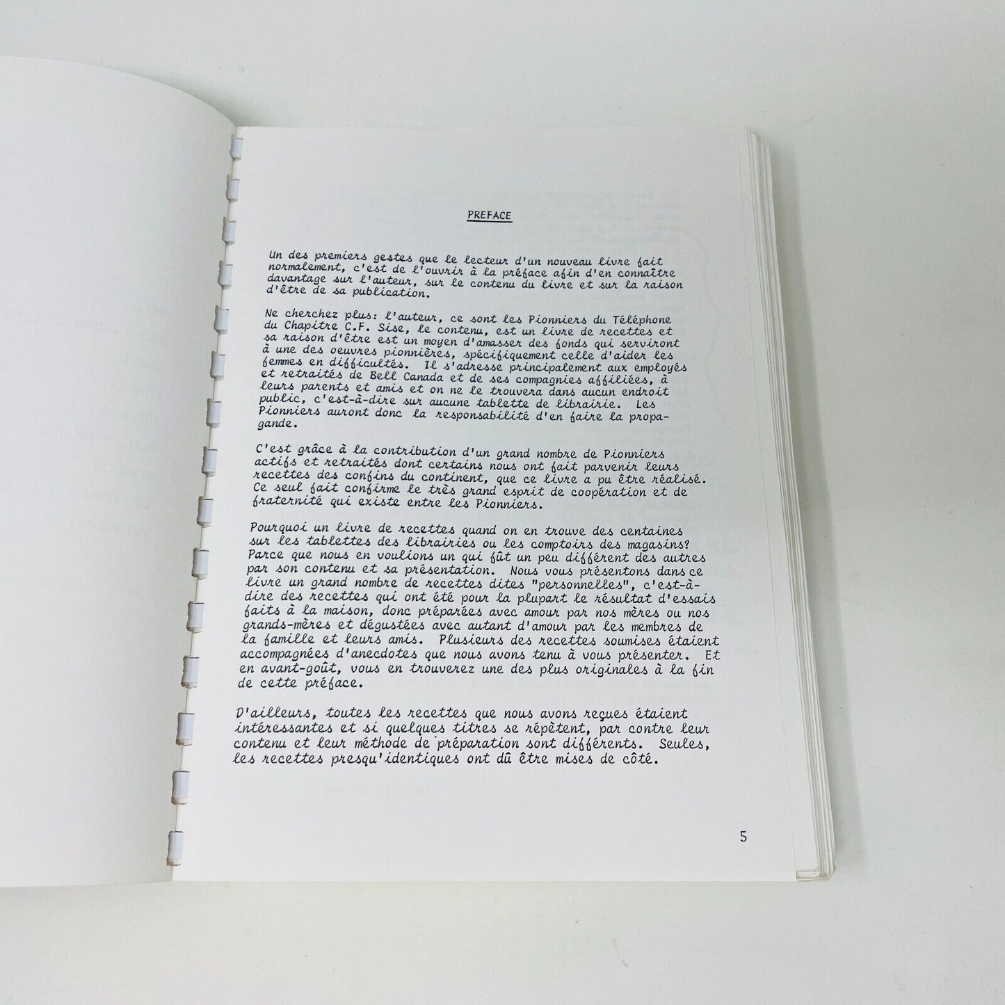 1982 Les Pionniers Vous Suggèrent Livre Recettes Cuisine Téléphone d'Amérique