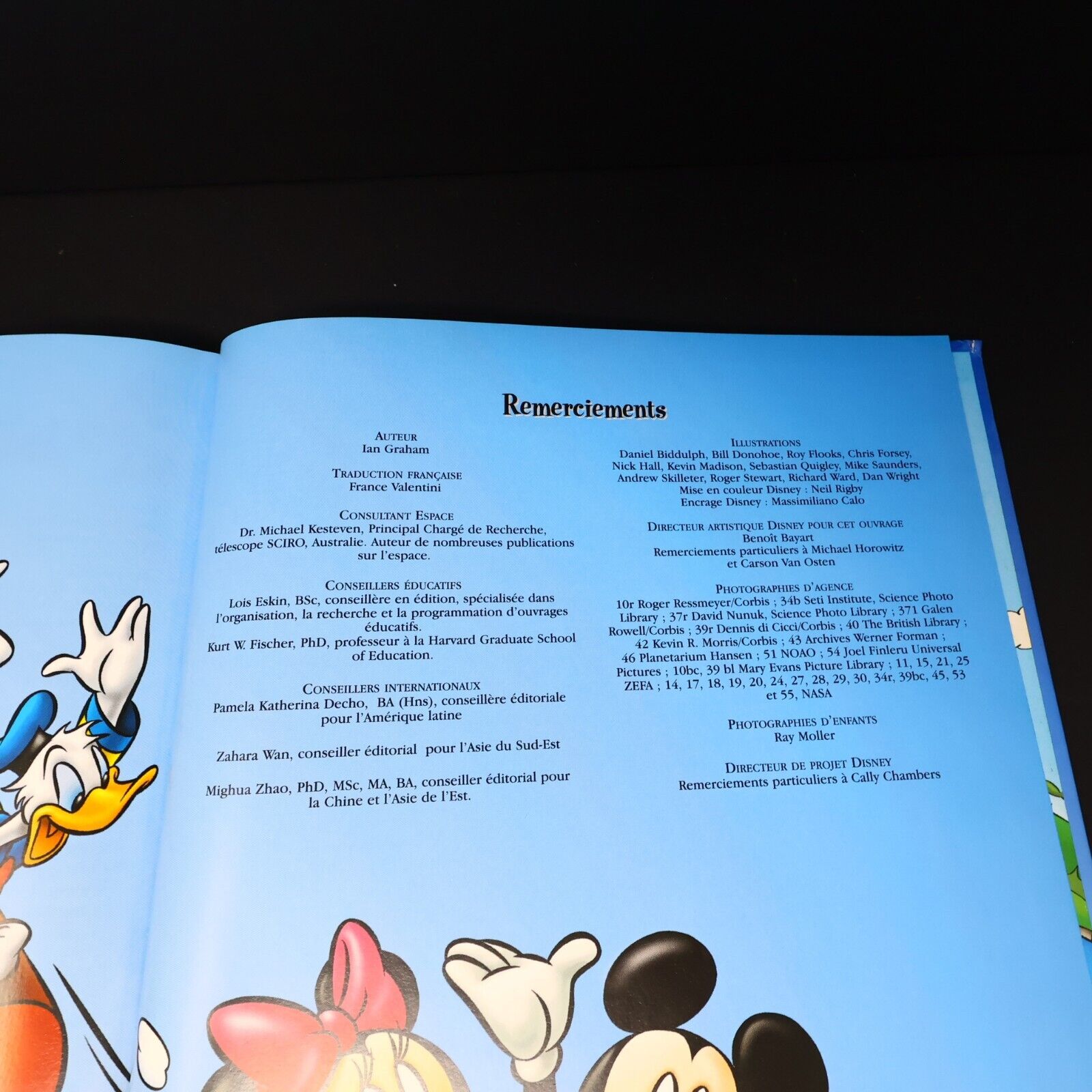 Lot 7 Livres Le Monde Merveilleux de la Connaissance Enfants Disney Français HC