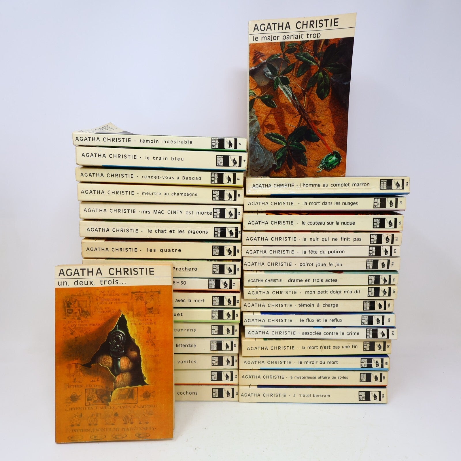 Agatha Christie Lot 33 Livres Club des Masques Hercule Poirot Crime et Mystère