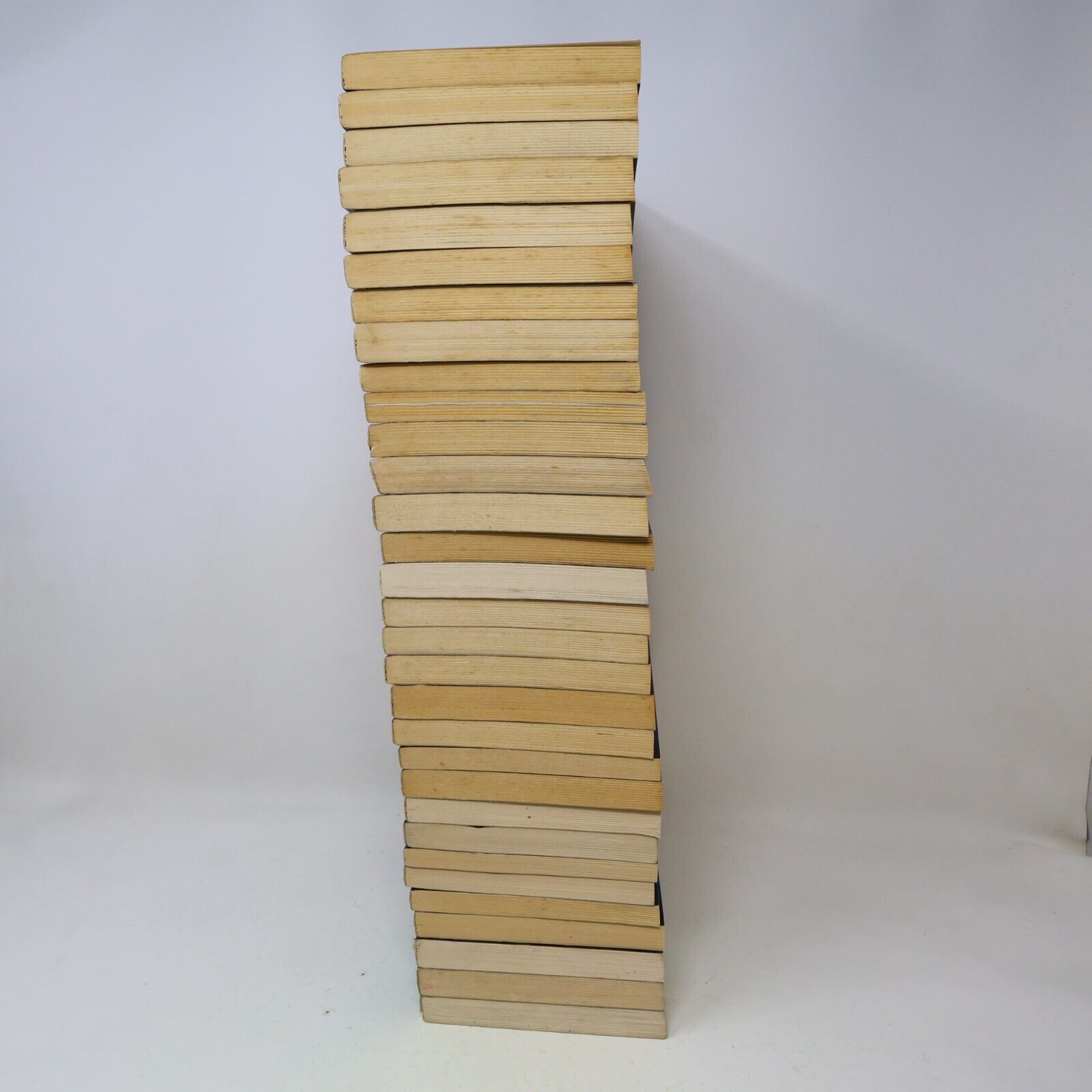 Sabrina l'Apprentie Sorcière #1-17 19-27 29-33 Lot 31 Livres Français French PB