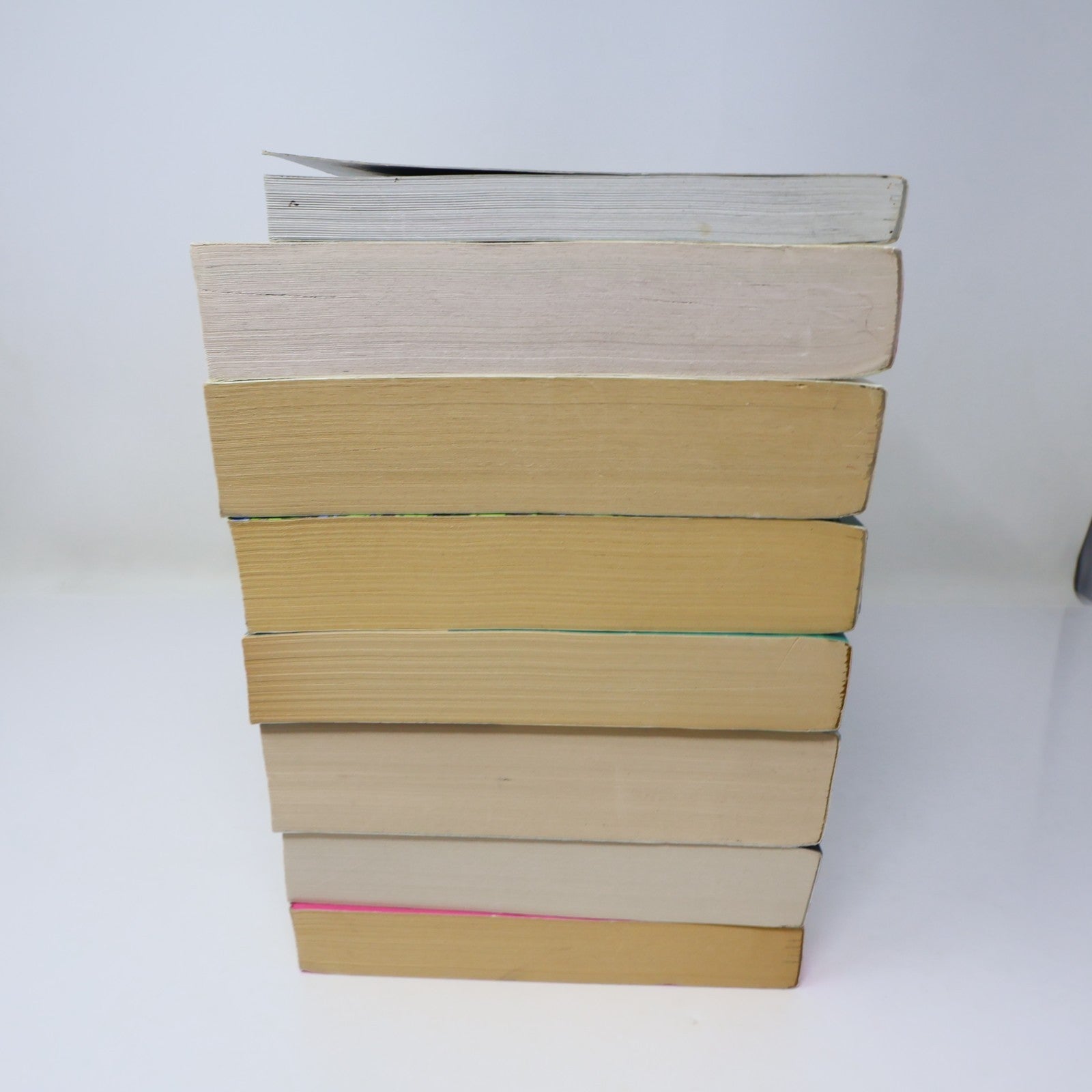 Littérature Québécoise Roman Lot 8 Livres Dion/Corbin/Gill/Marmen/Charland PB