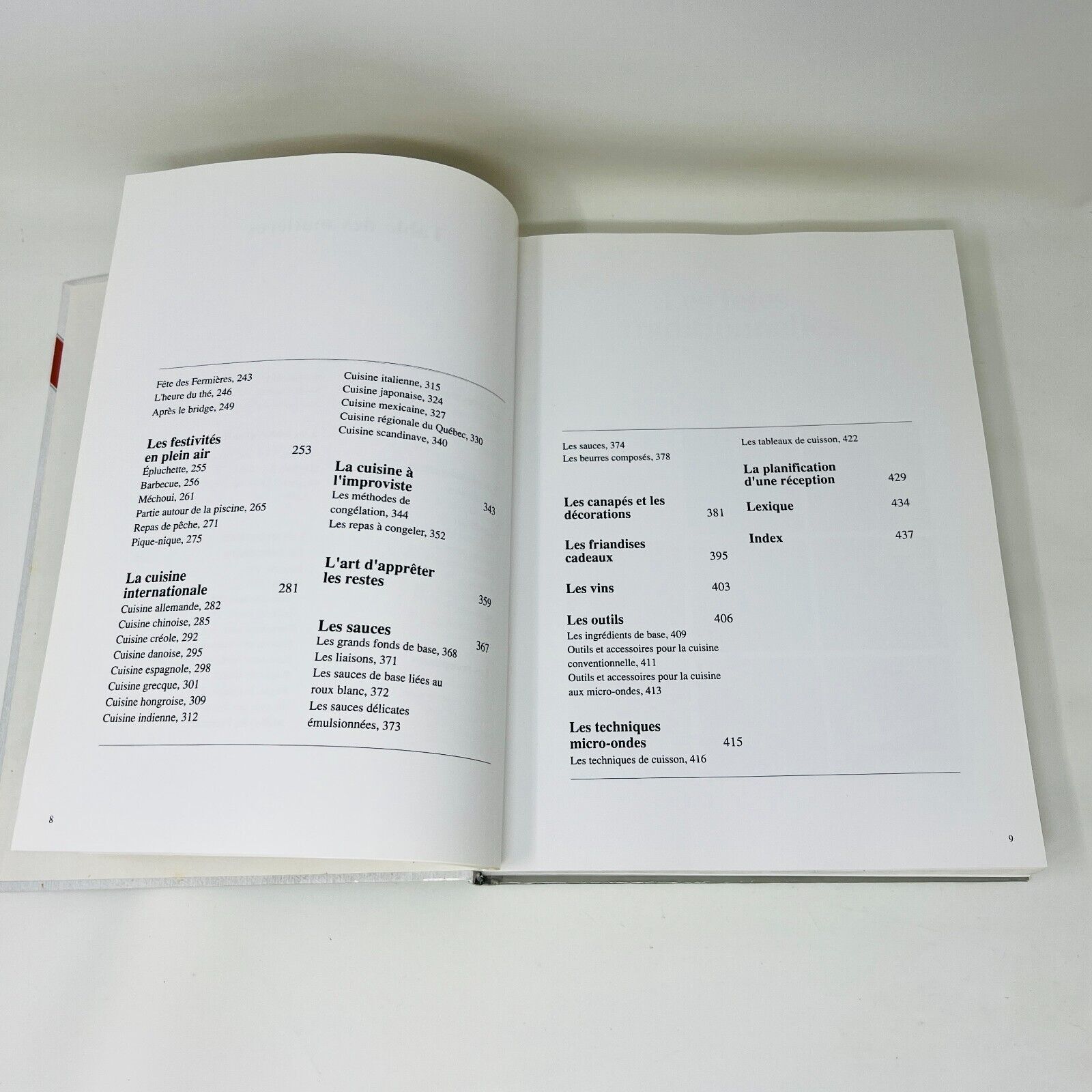 1998 La Table en Fête Les Cercles des Fermières du Québec Livre Recettes Cuisine