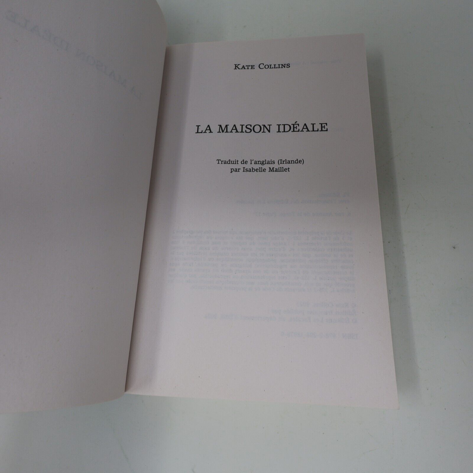 2024 La Maison Idéale Kate Collins Paperback PB France Loisirs Horreur Thriller