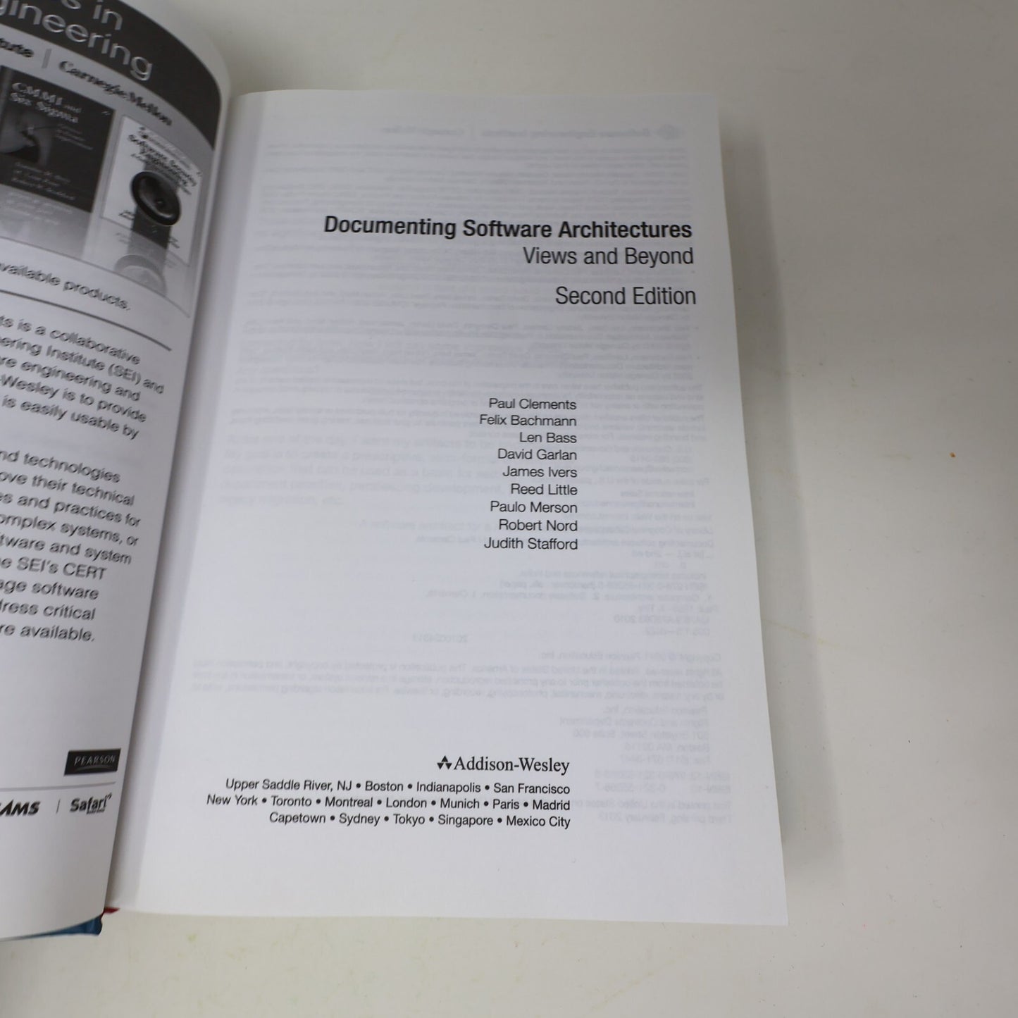 2013 Documenting Software Architectures Clements/Bachmann/Bass Addison-Wesley HC