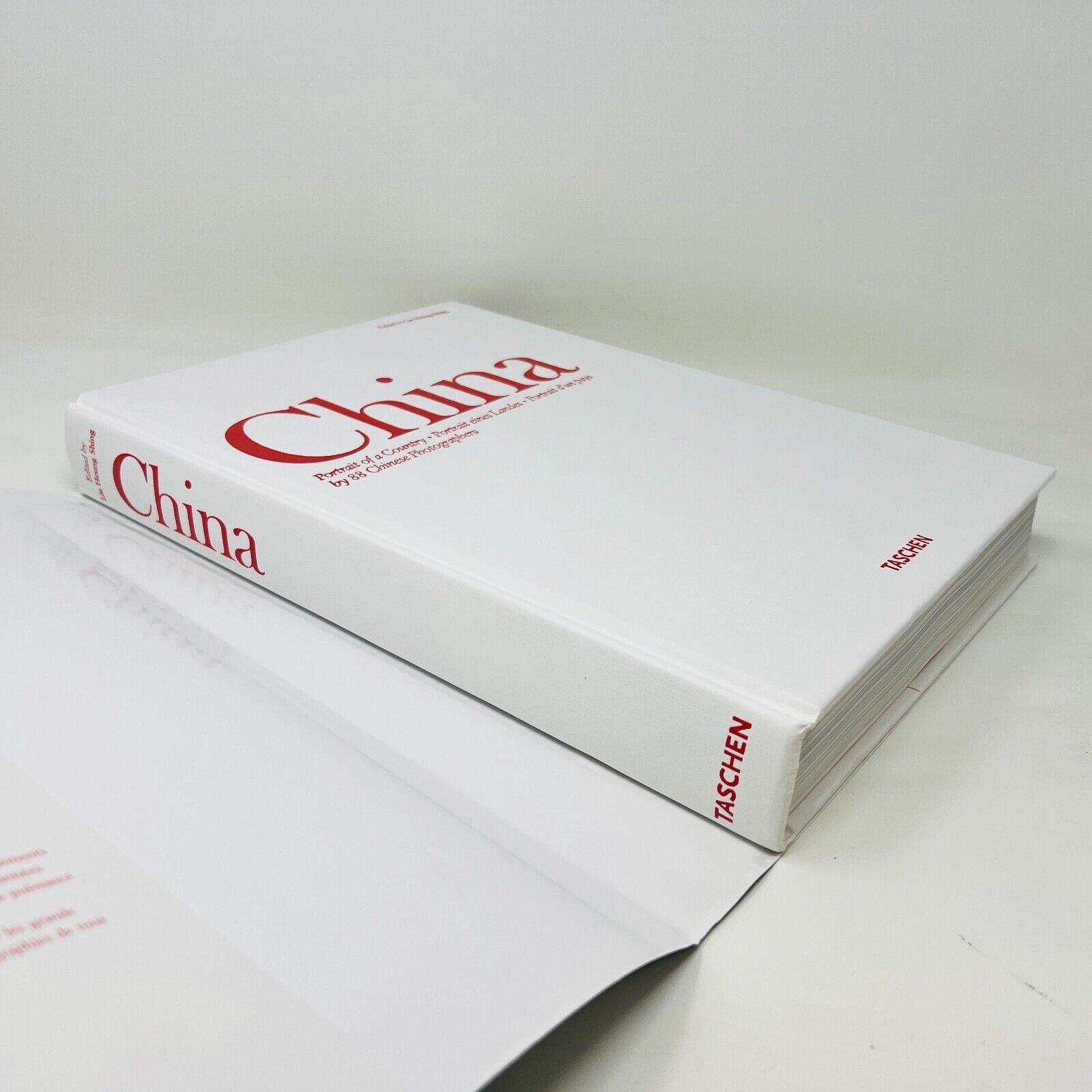 2008 China Portrait of a Country by Liu Heung Shing HC DJ Tashen English/French