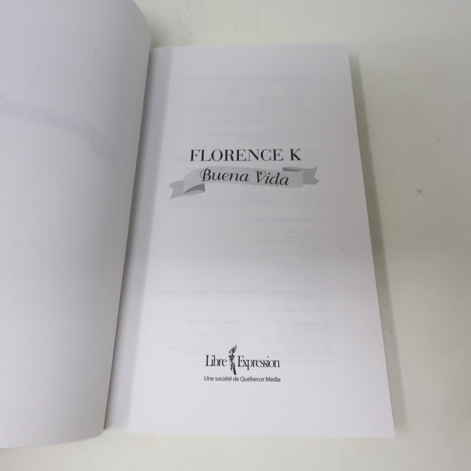 2015 Buena Vida de Florence K Biographie Libre Expression Français Livre PB Art