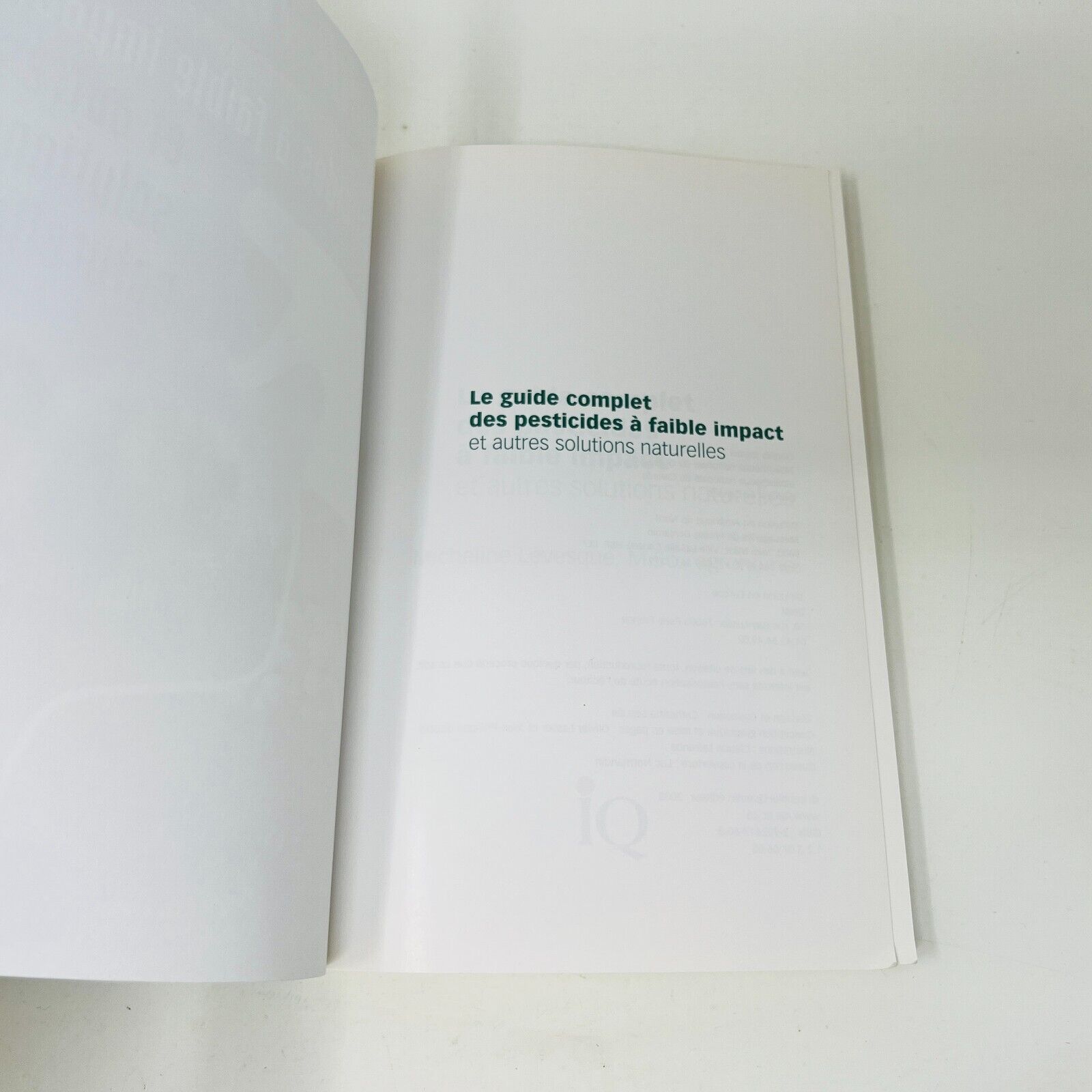 Guide Complet des Pesticides à Faible Impact et Solutions Naturelles M. Lévesque