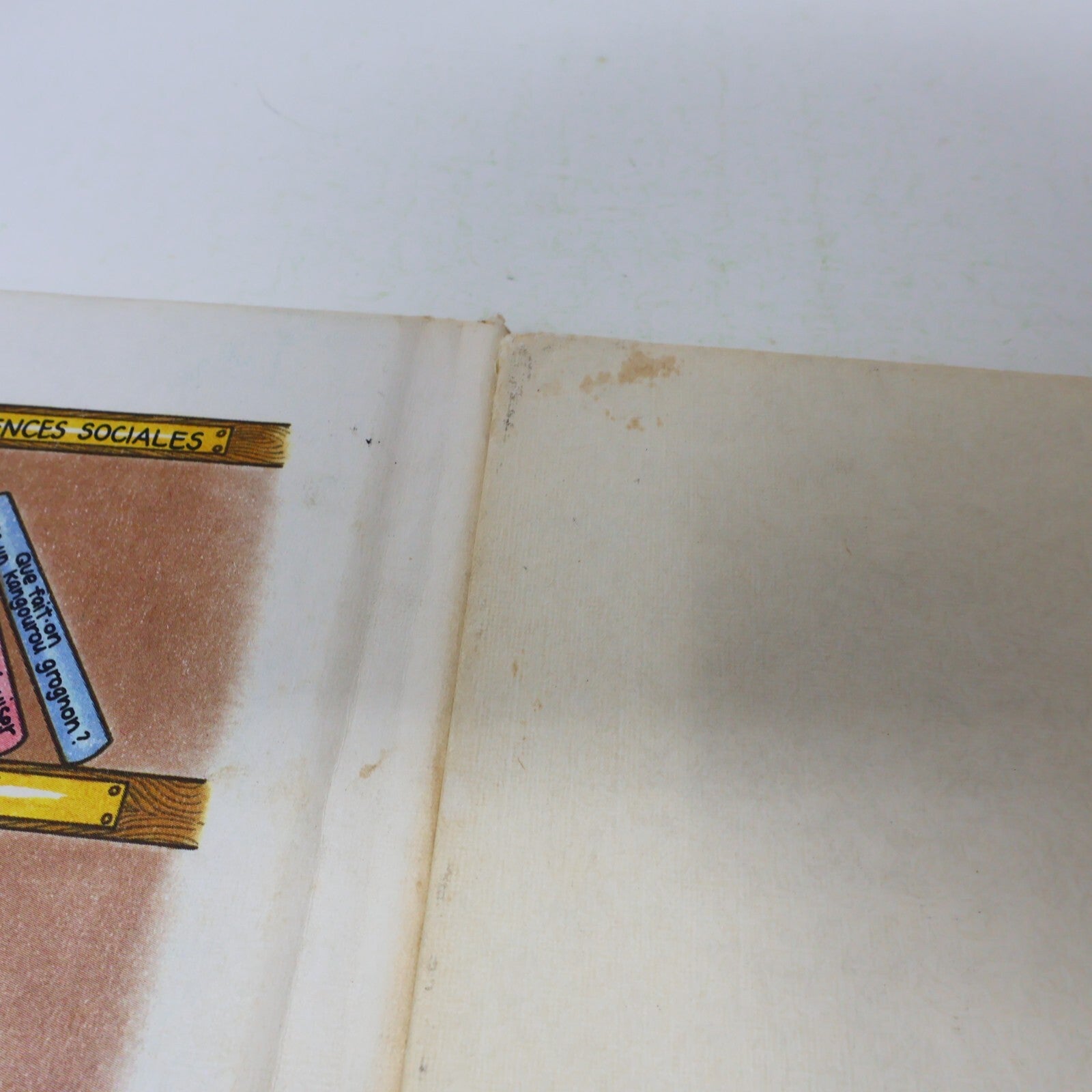 Lot 14 Le Château Magique du Livre Jane Belk Moncure Livres Enfants Français 80s