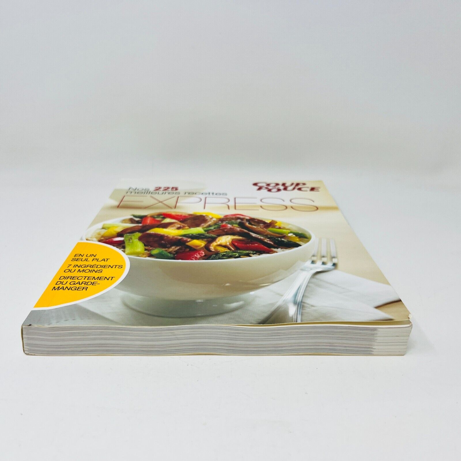 2012 Coup de Pouce Nos 225 Meilleures Recettes Express Livre Cuisine en Français