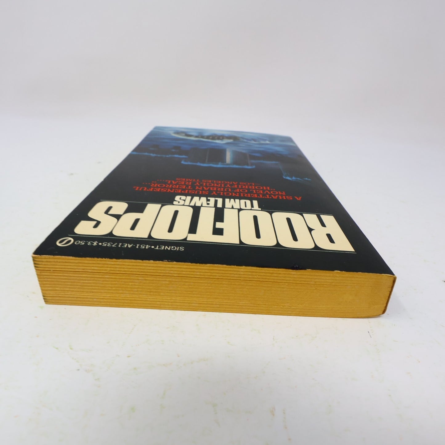 1982 Rooftops Tom Lewis Signet Mystery Thriller Crime 2nd Print Paperback Book