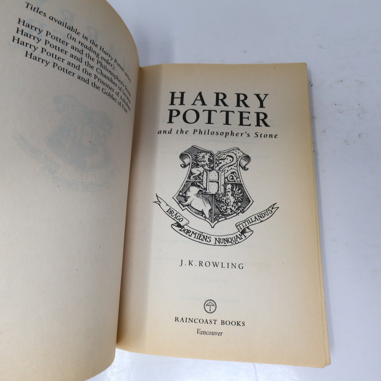 Harry Potter #1-7 Complete Set 7 Books Lot Raincoast/Bloomsbury Rowling PB & HC