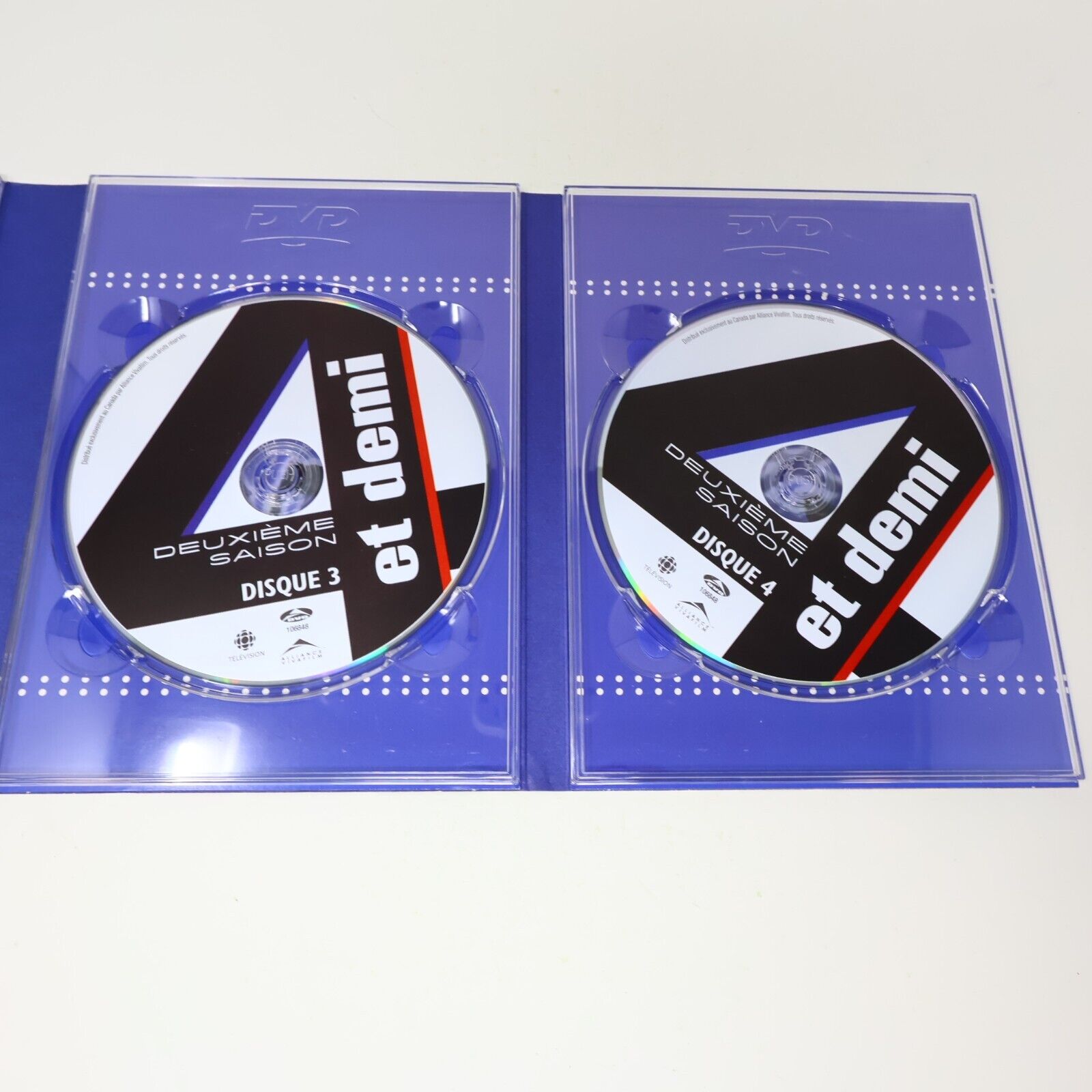 Lot 4 et Demi Saisons 1 & 2 DVD Testés Français Region 1 Télé Isabelle Brossard