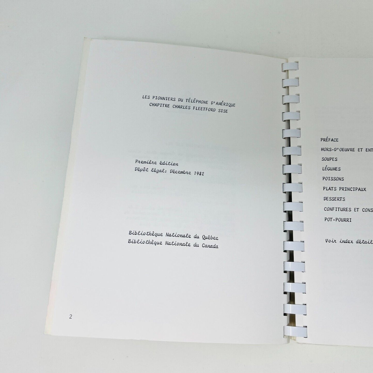 1982 Les Pionniers Vous Suggèrent Livre Recettes Cuisine Téléphone d'Amérique
