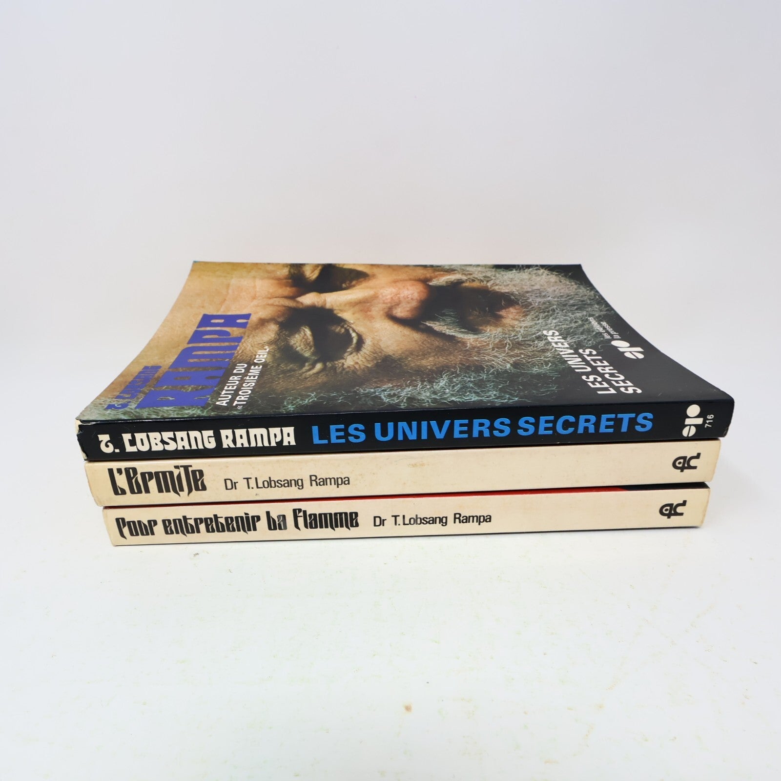 Lobsang Rampa Lot 3 Livres L'Ermite/Univers Secrets/Pour Entretenir la Flamme PB