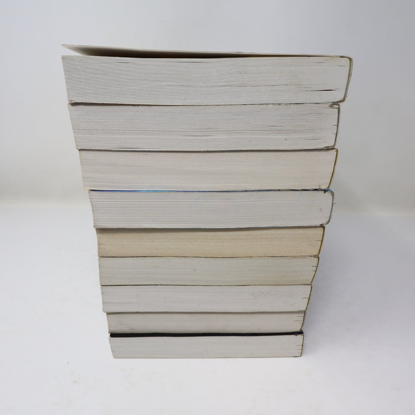 Les Ailes d'Alexanne #1-9 Lot 9 Livres Anne Robillard 4H44/Mikal/Le Faucheur PB