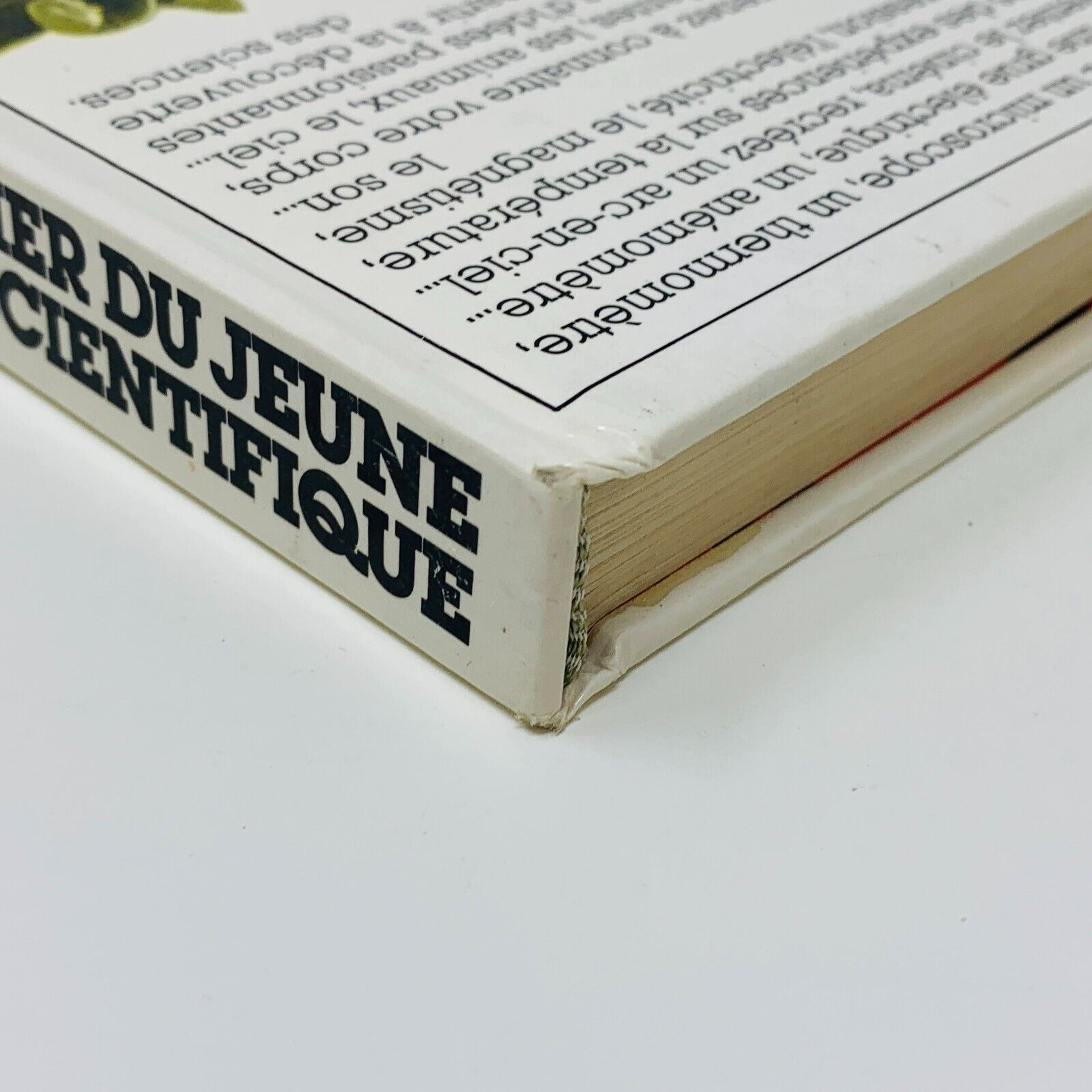 1980 L'Atelier du Jeune Scientifique en Français Family Scientist French HC 80s