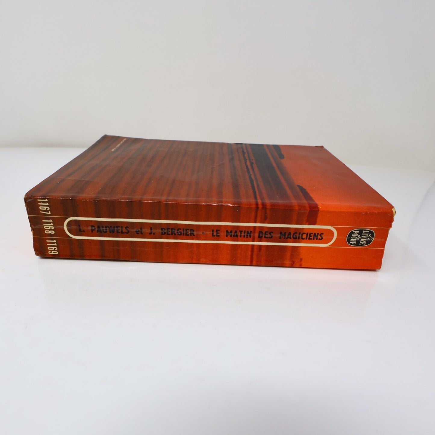 Le Matin des Magiciens Louis Pauwels/Jaques Bergier Poche 1967 Ésotérisme Livre