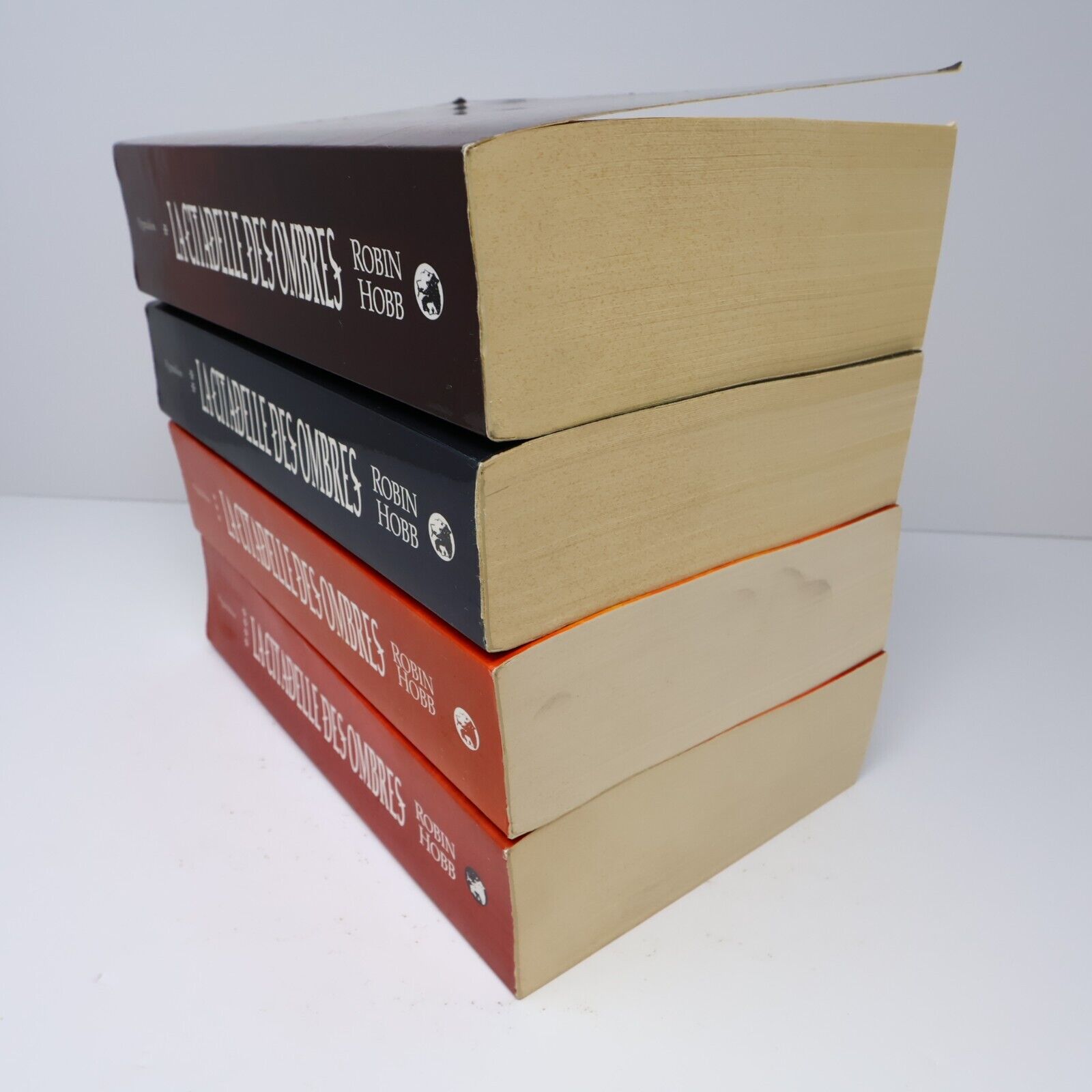 Lot 4 Livres La Citadelle des Ombres #1-4 Robin Hobb Omnibus Fantasy Français PB