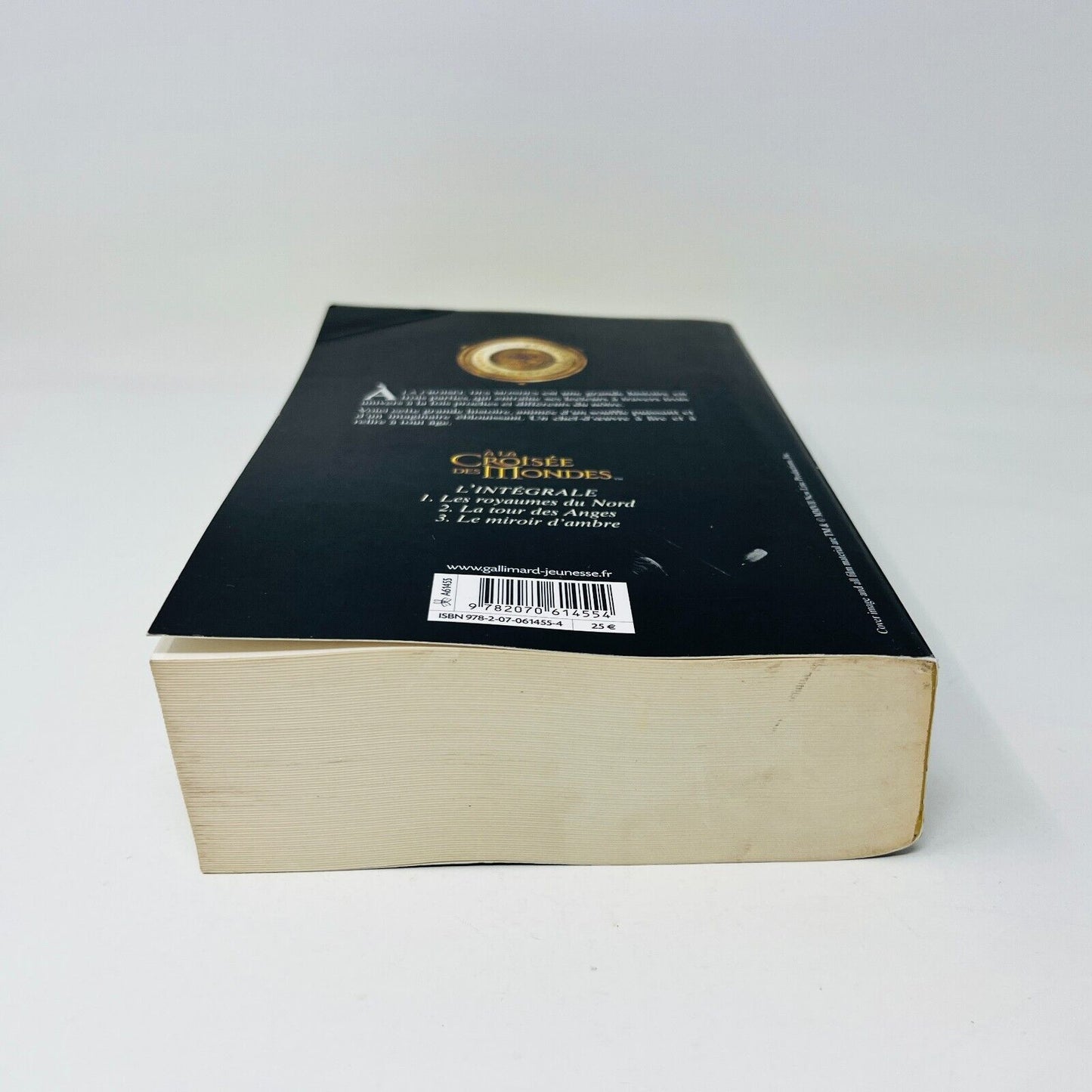 À la Croisée des Mondes l'Intégrale de Philip Pullman Omnibus Gallimard Français