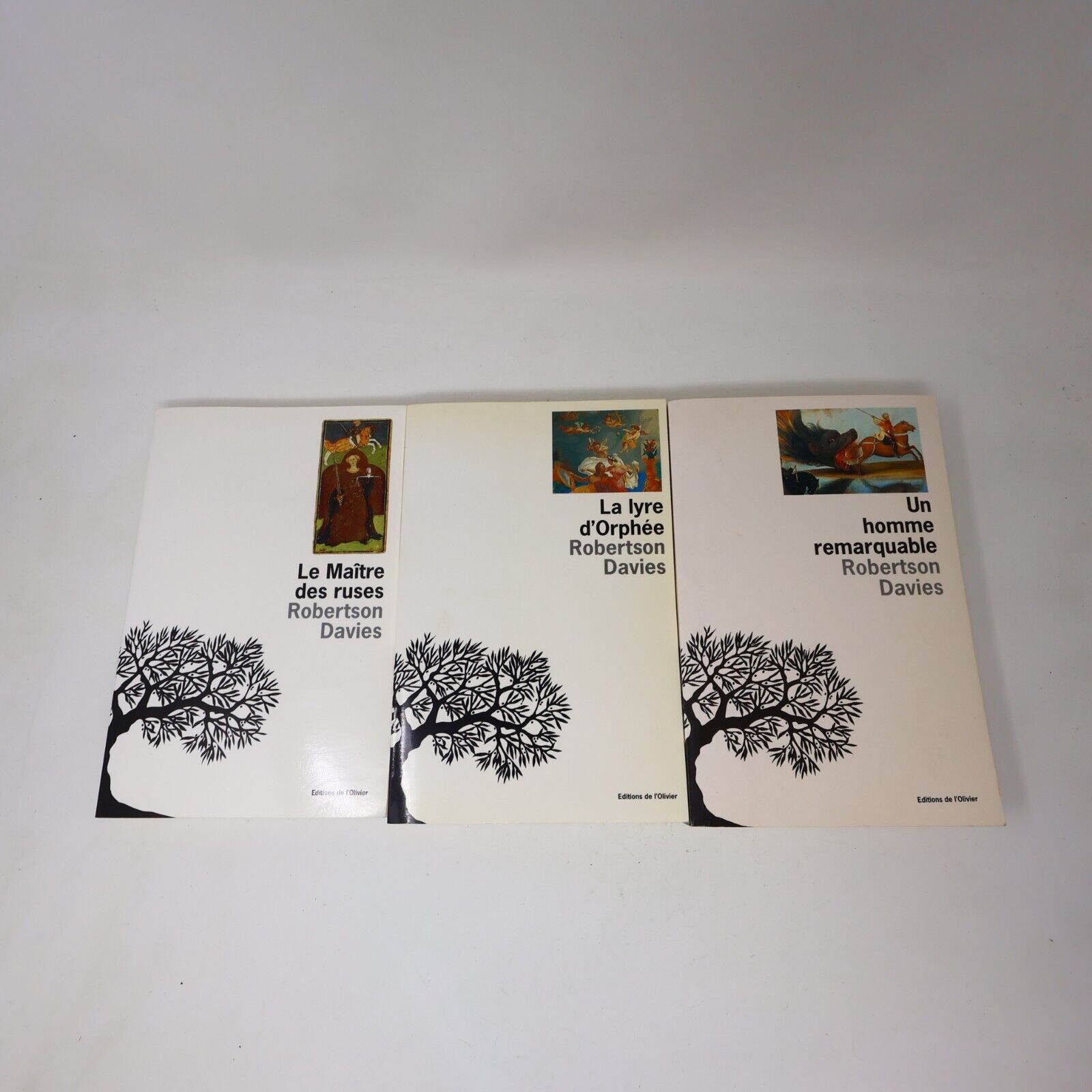 Lot 3 Robertson Davies Homme Remarquable Lyre d'Orphée Maître des Muses Livres