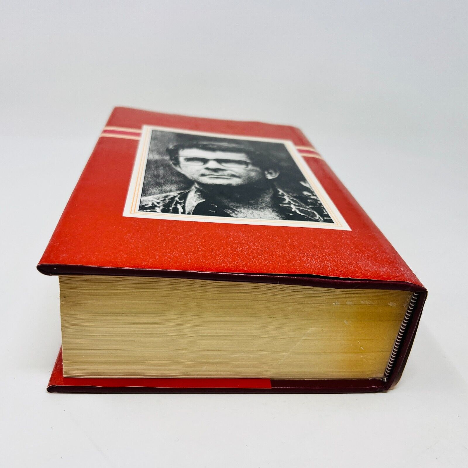 1984 Wilbur Smith Omnibus Book When The Lion Feeds/Diamond Hunters Hardcover DJ