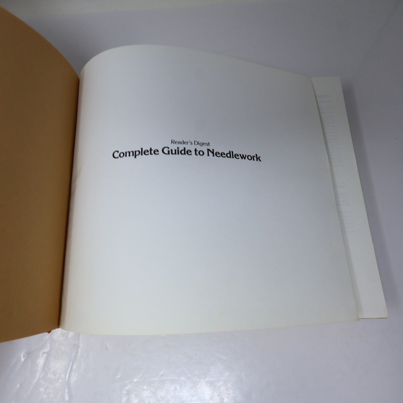 Complete Guide to Needlework Reader's Digest 1979 HC Sewing Leasure 5th Print