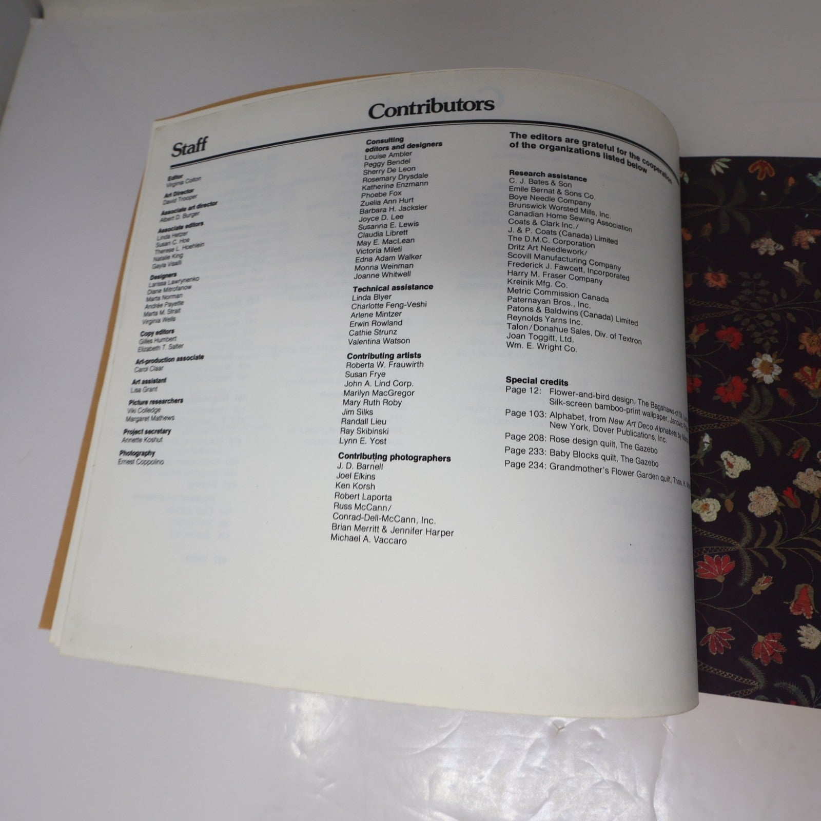 Complete Guide to Needlework Reader's Digest 1979 HC Sewing Leasure 5th Print